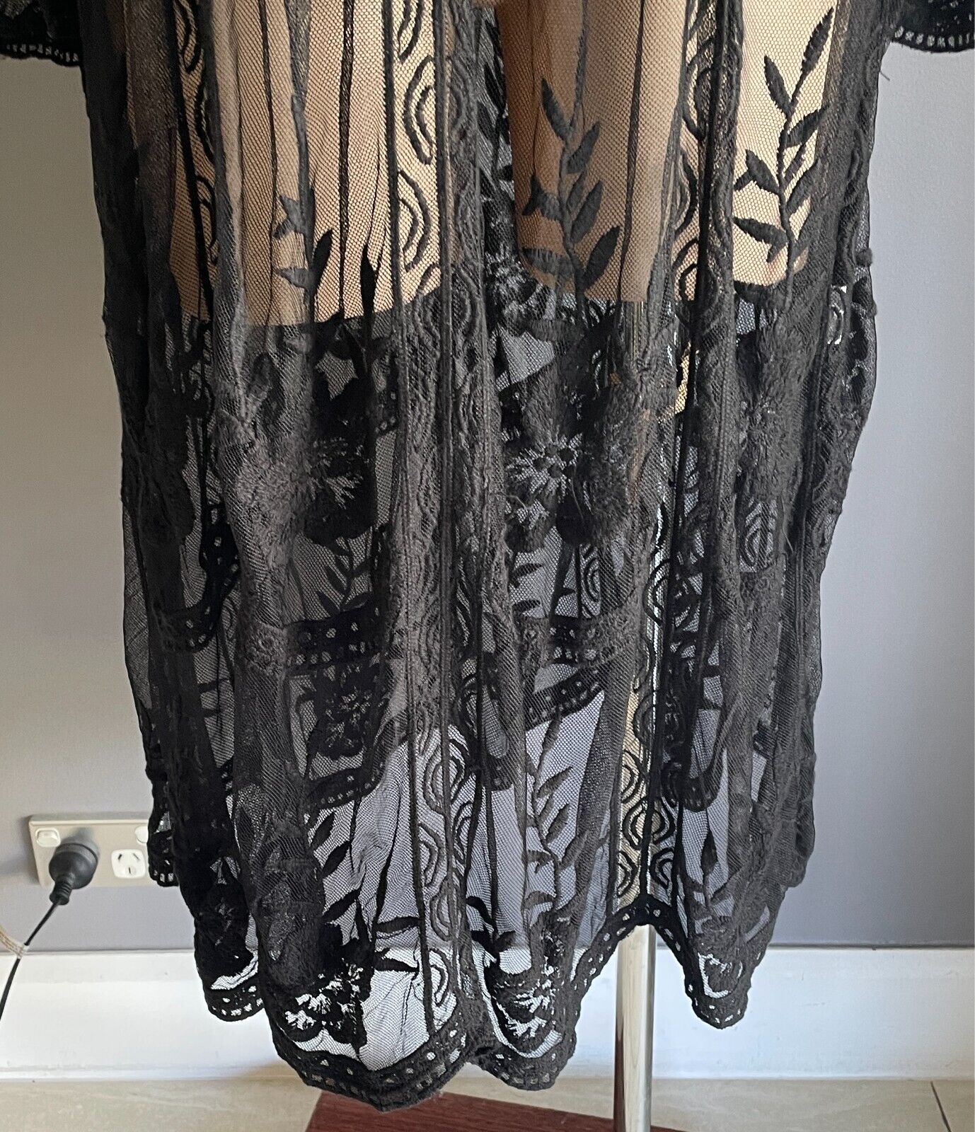 AMOR MIA Midi Dress Black Printed Mesh Net Size 16 Long Sleeves Semi Sheer