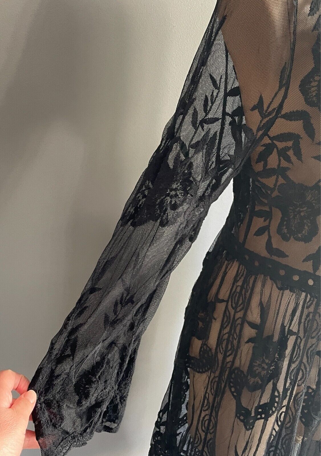 AMOR MIA Midi Dress Black Printed Mesh Net Size 16 Long Sleeves Semi Sheer