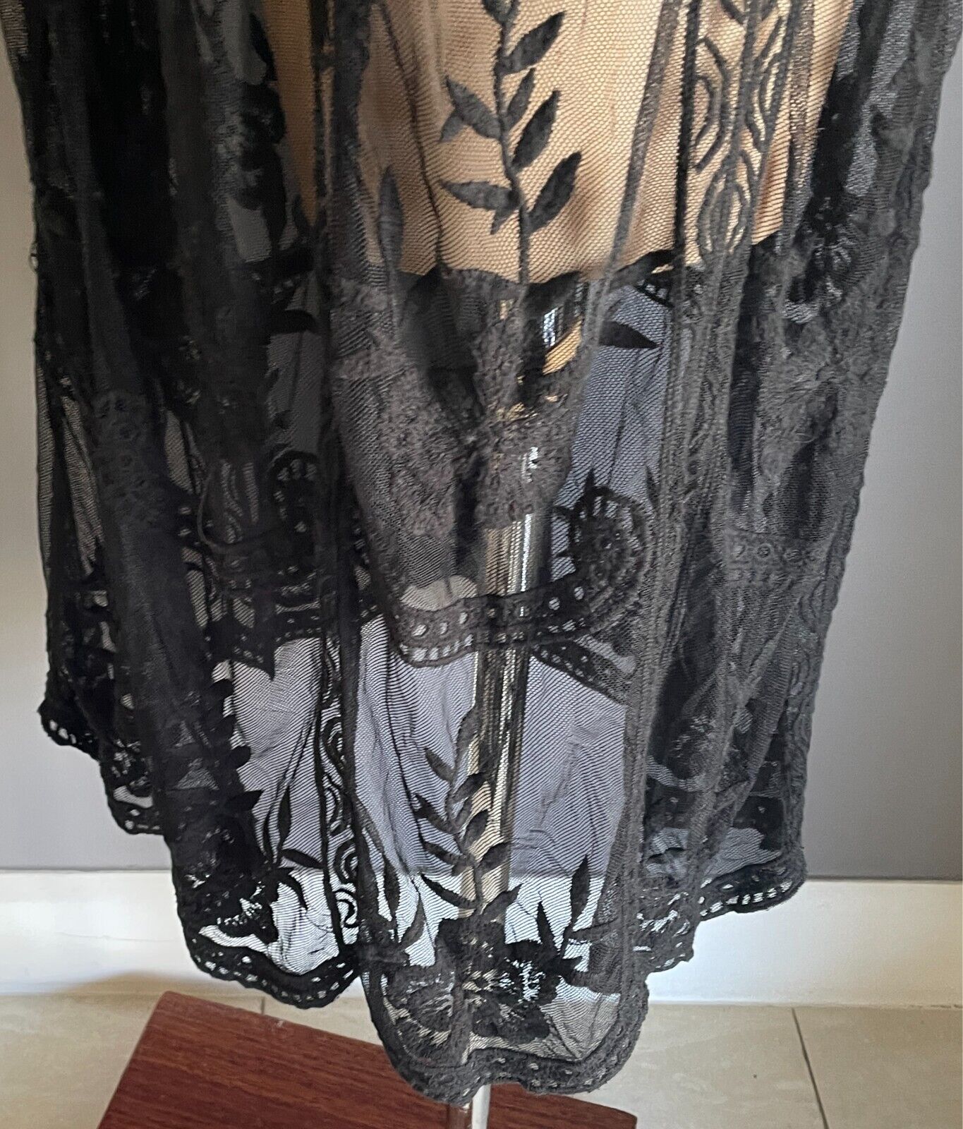 AMOR MIA Midi Dress Black Printed Mesh Net Size 16 Long Sleeves Semi Sheer