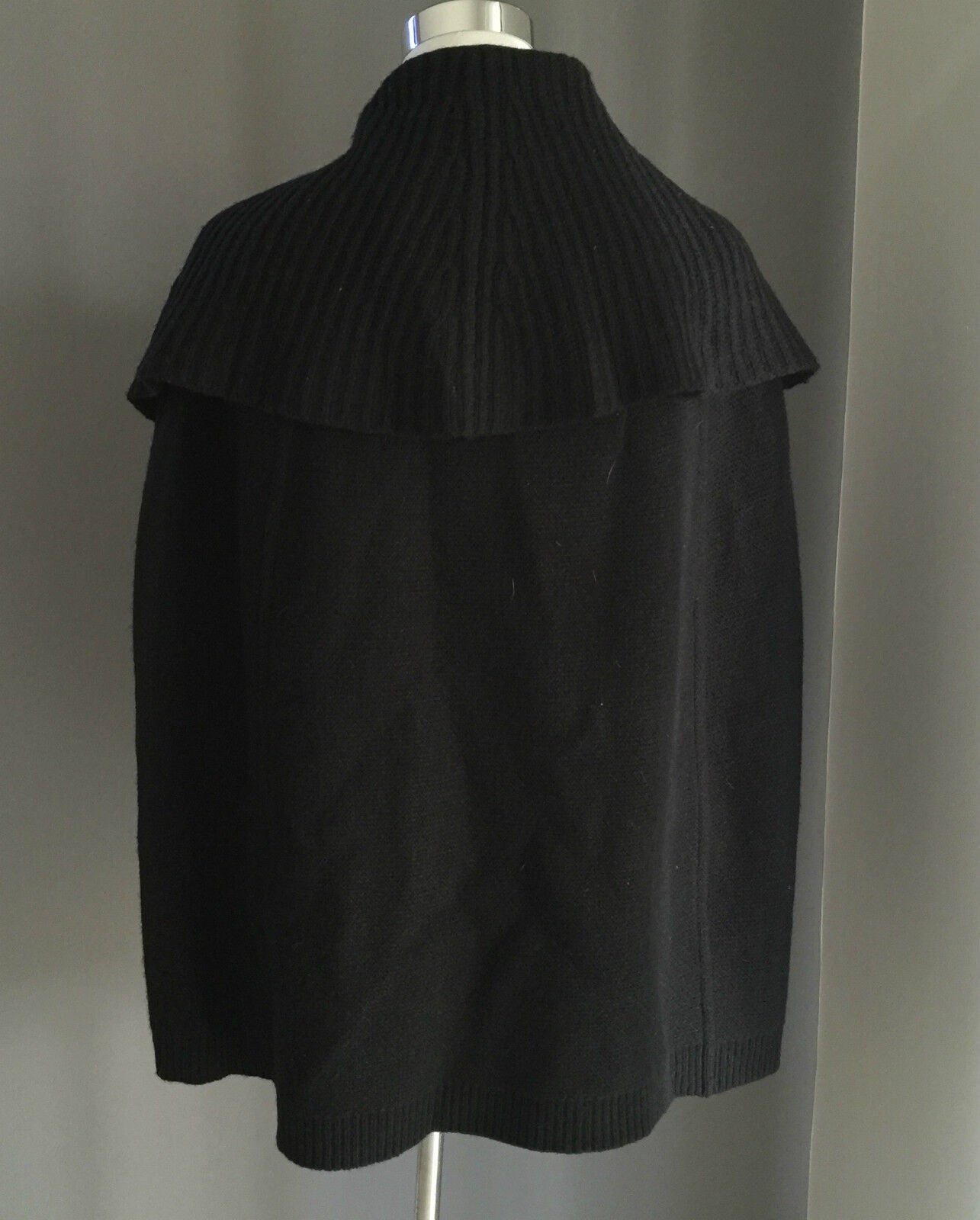 COUNTRY ROAD Cardigan Poncho Black Knit Cape Jacket Size M 12 Quality Design New