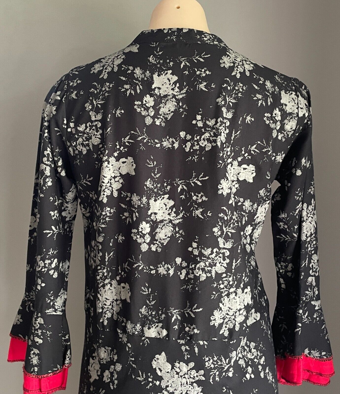 JSR Maxi Dress Black Grey Floral Print Red Stitch Trim & Sequins Long Size L 12