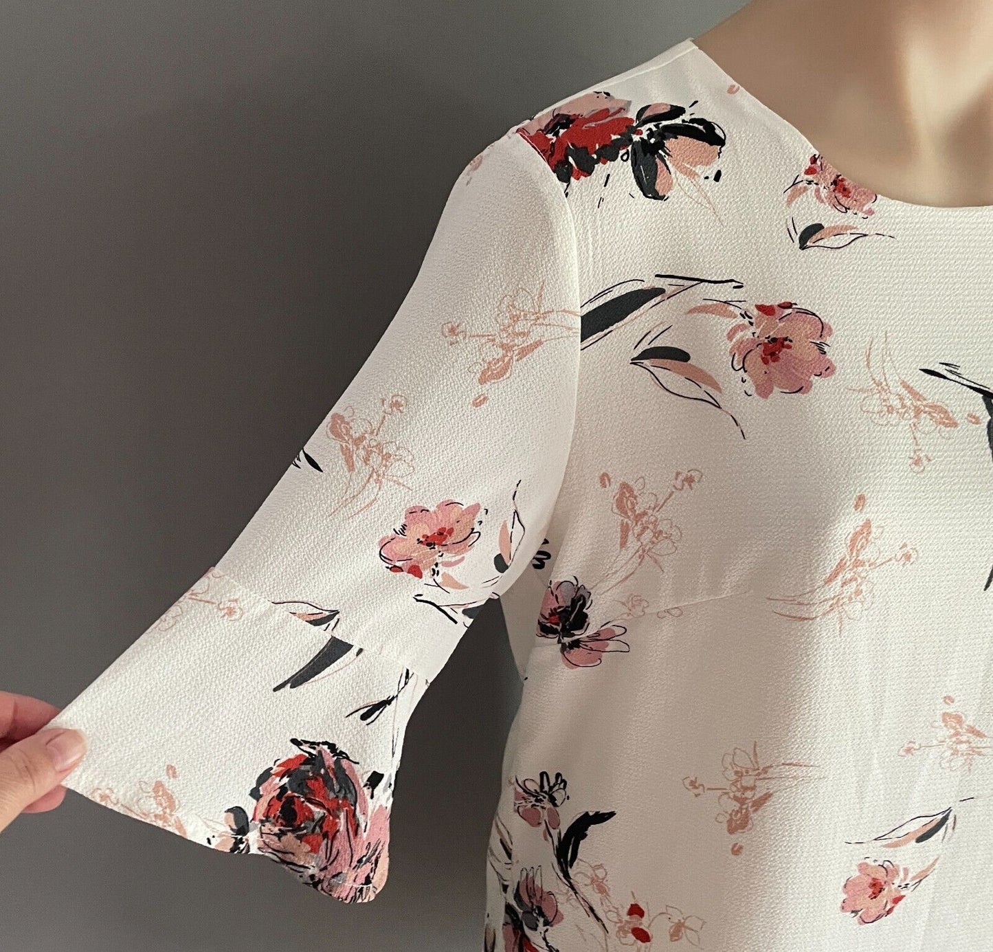EXECUTIVE PONIES Shift Dress White Floral Print 3/4 Sleeves Lined Size 10 NEW