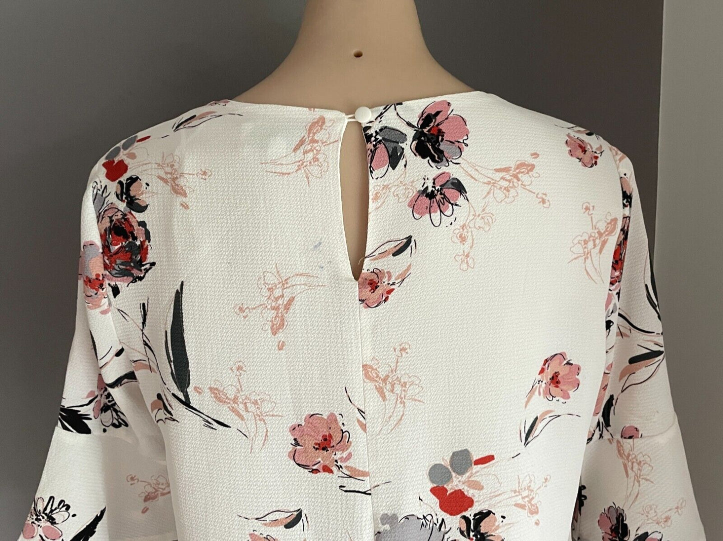 EXECUTIVE PONIES Shift Dress White Floral Print 3/4 Sleeves Lined Size 10 NEW