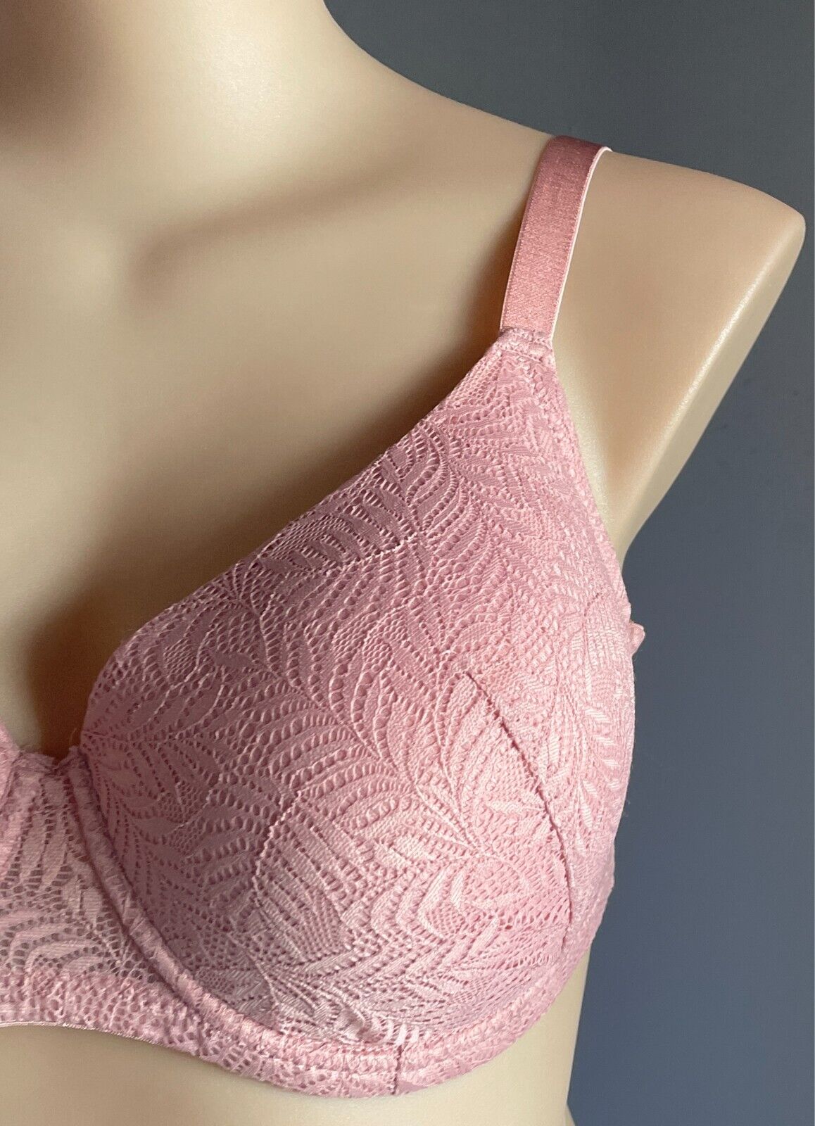 ANKO Dusty Pink Lace Bra Size 16DD Full Figure Underwire Adjustable Straps