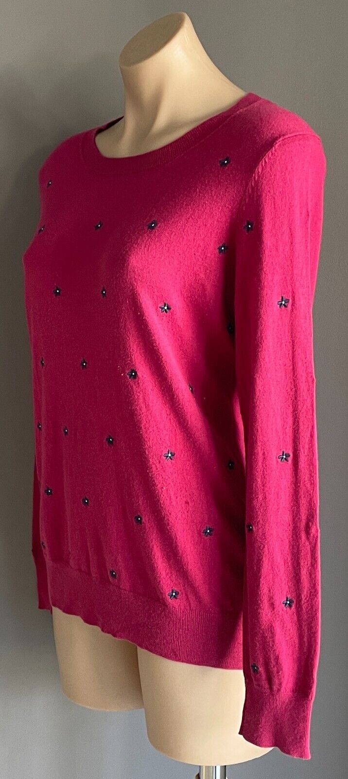 SPORTSCRAFT Pink Sweater Jumper Long Sleeves Size S 10 12 Embroidered Flowers
