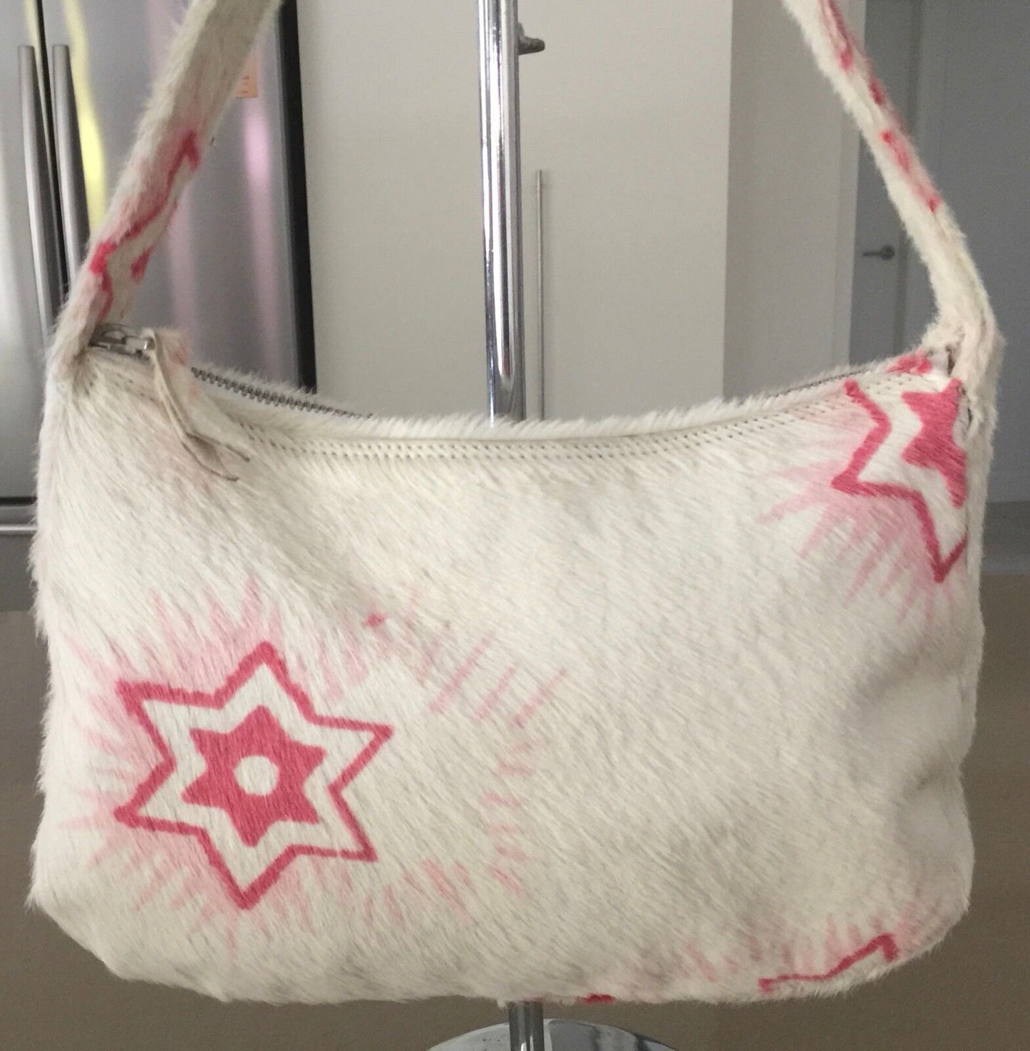 MARNI HandBag Ivory Calf Skin Hair Shoulder Bag w Pink Star Print Luxe Vintage