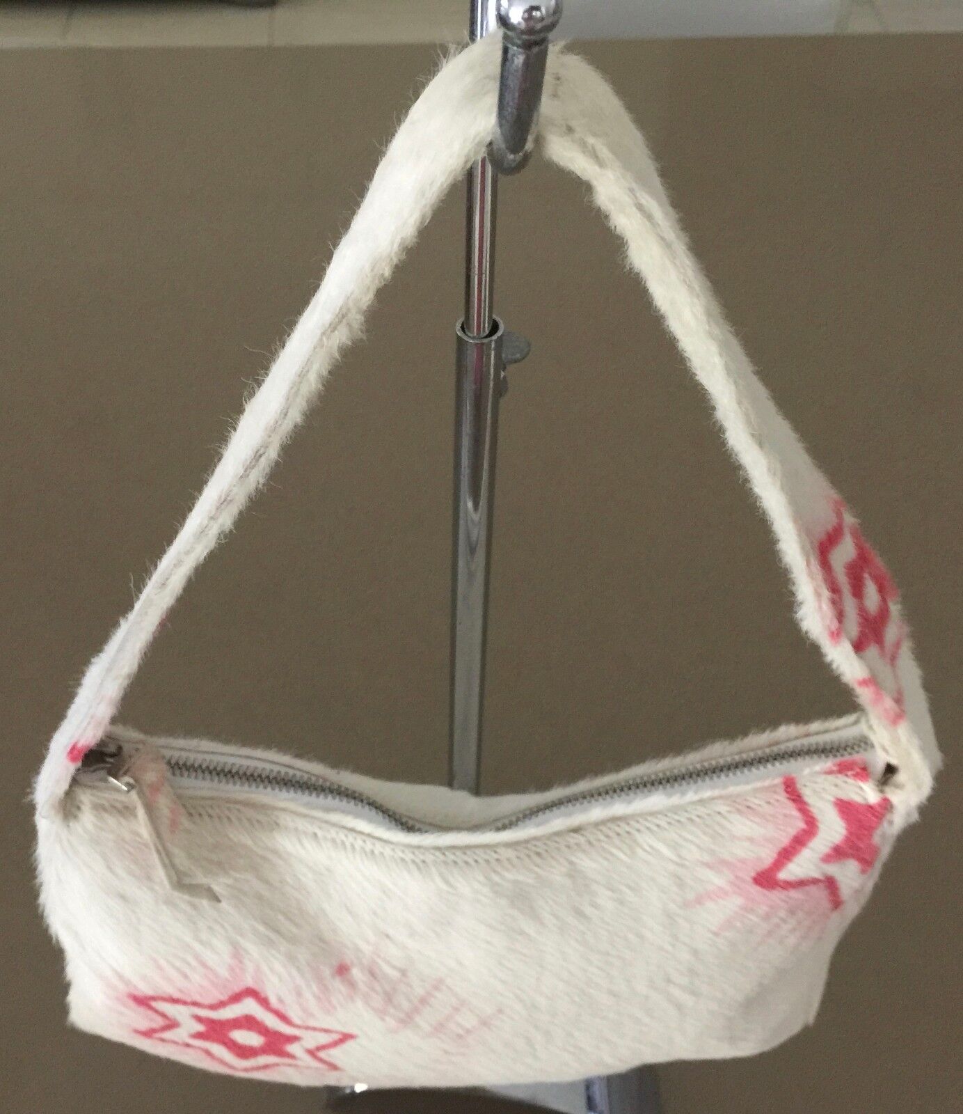 MARNI HandBag Ivory Calf Skin Hair Shoulder Bag w Pink Star Print Luxe Vintage