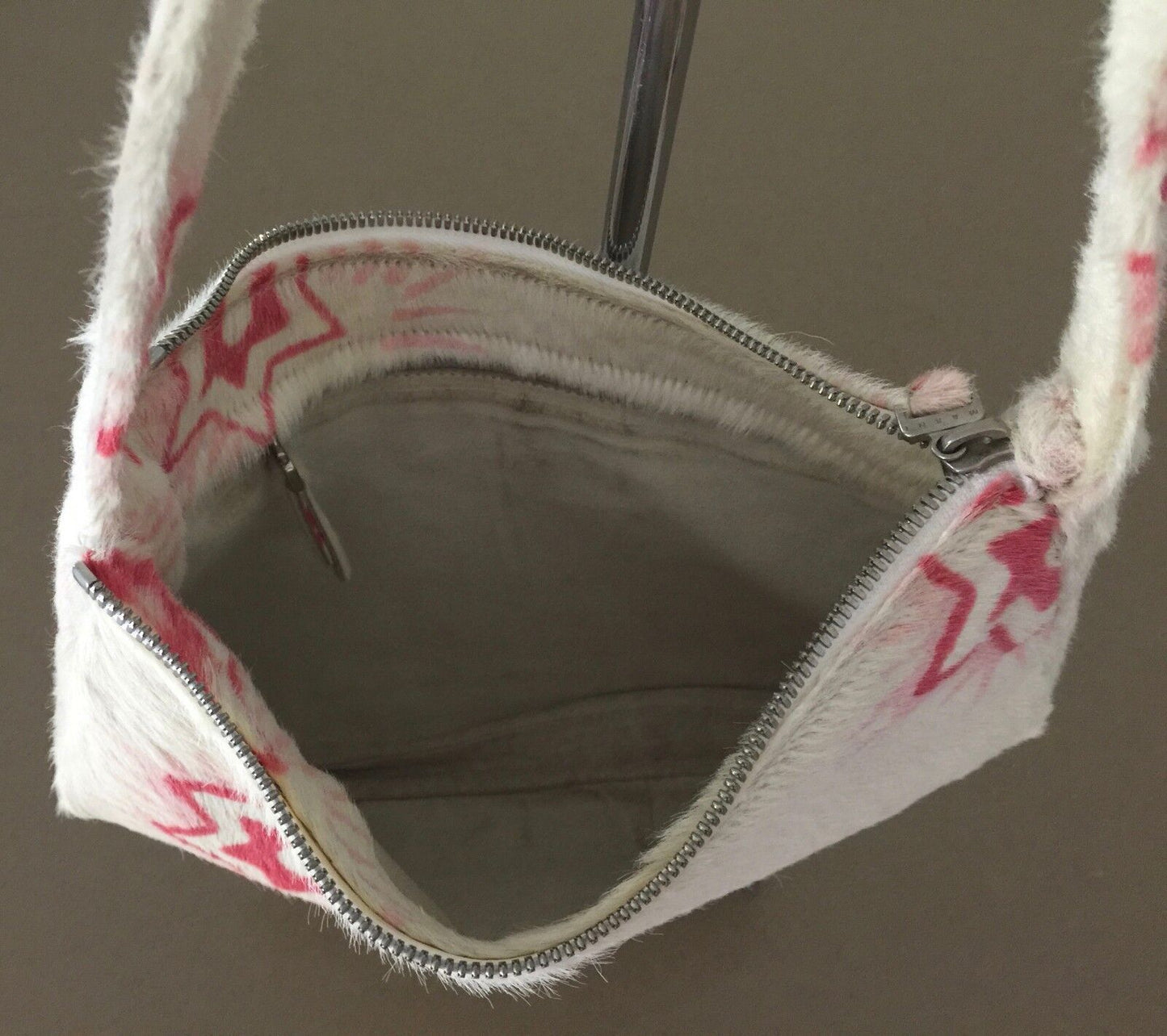 MARNI HandBag Ivory Calf Skin Hair Shoulder Bag w Pink Star Print Luxe Vintage