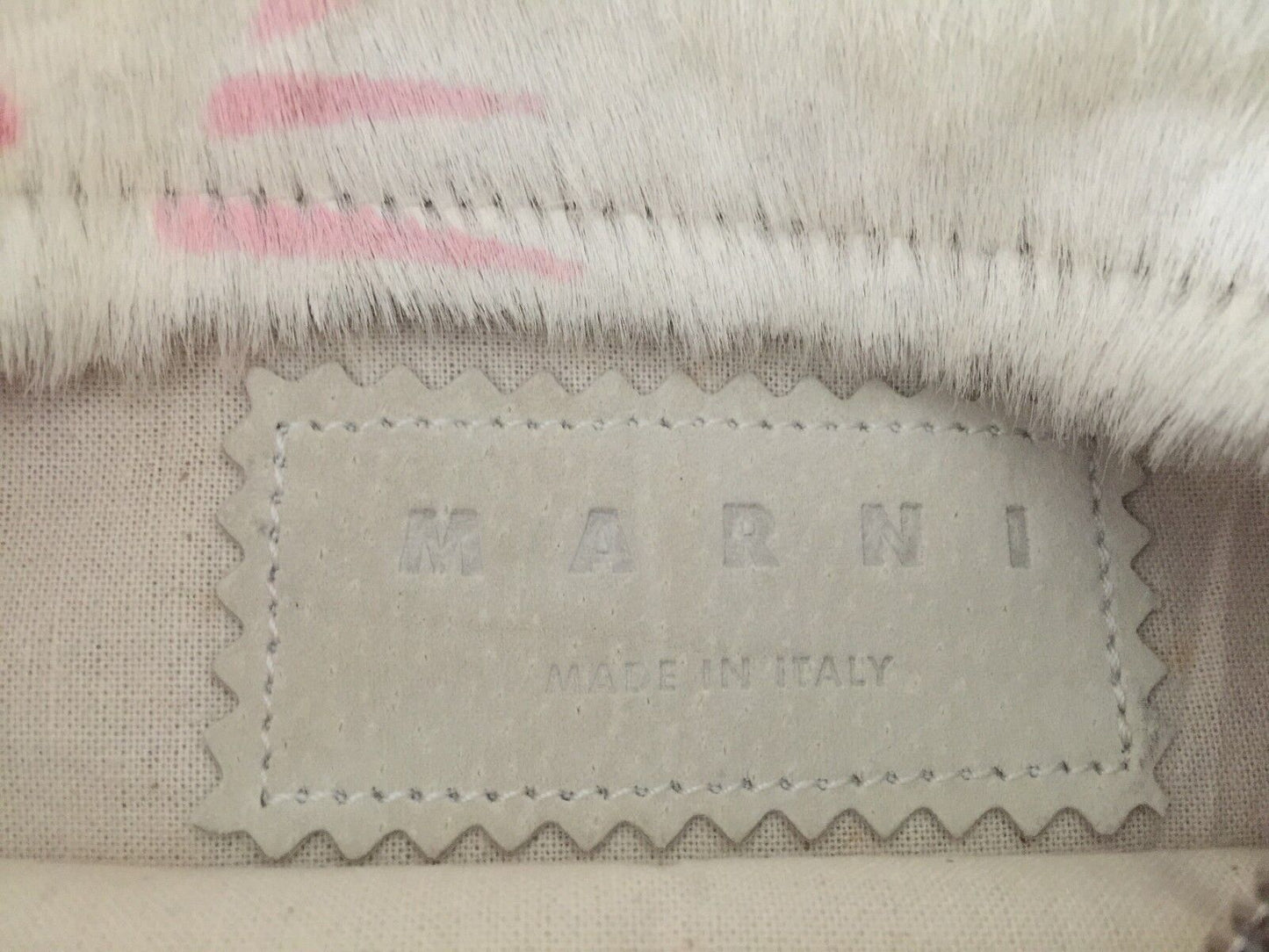 MARNI HandBag Ivory Calf Skin Hair Shoulder Bag w Pink Star Print Luxe Vintage