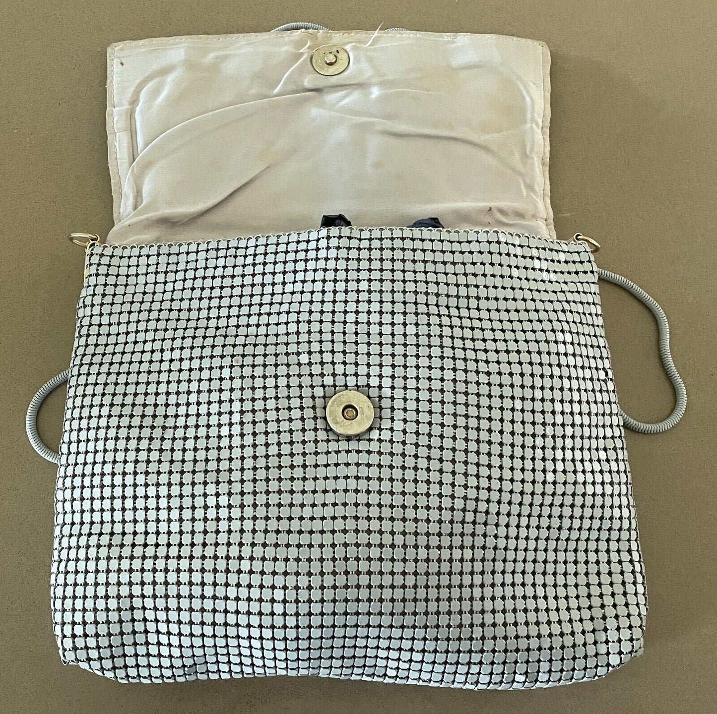 LIFINIA Grey Aluminium Mesh Shoulder Bag Clutch Handbag Vintage 1970's