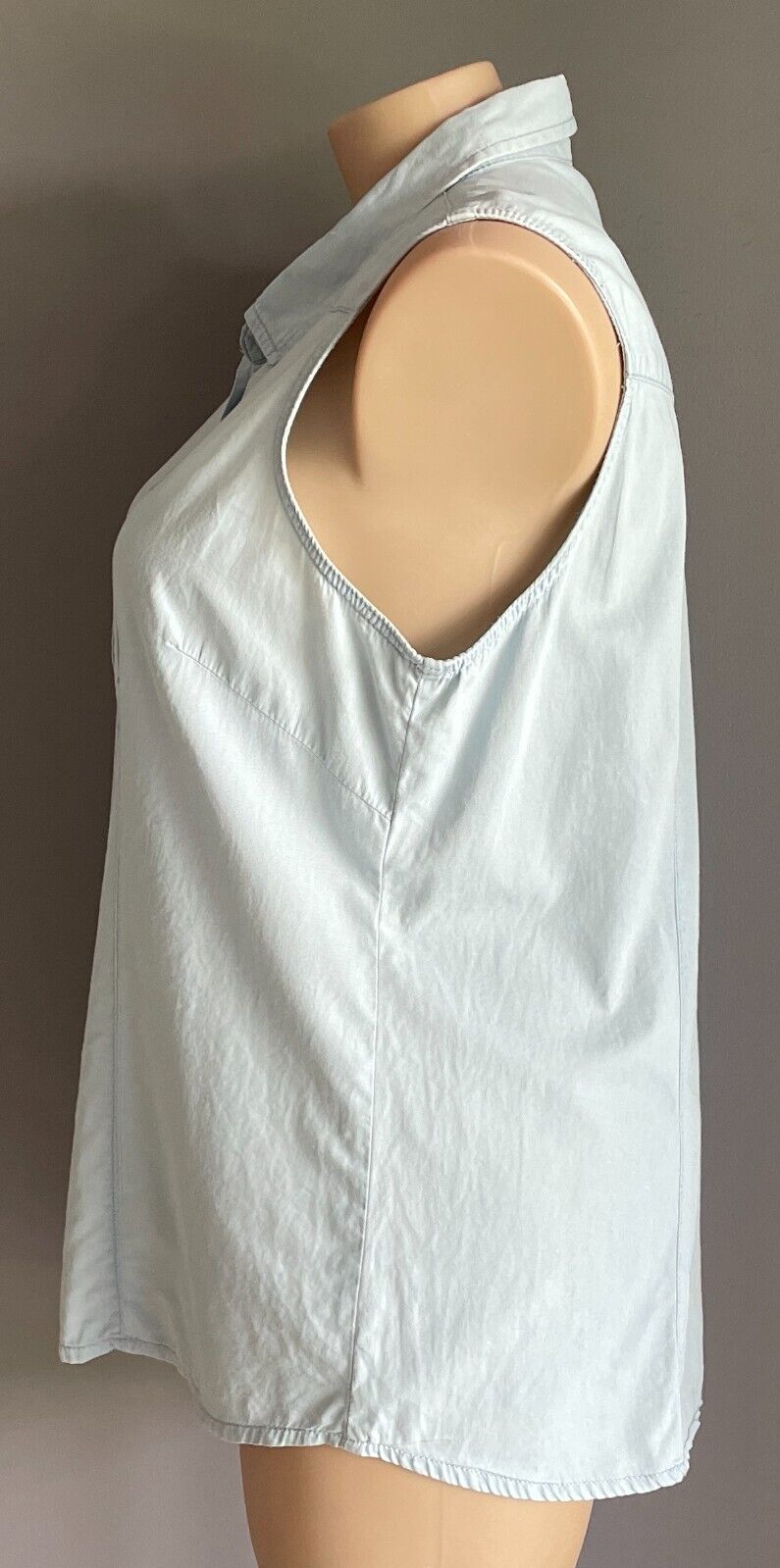 ED.IT.ED Pearl Snap Sleeveless Shirt Light Blue Chambray Western Style Size 20