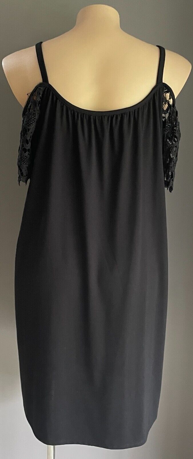 ED.IT.ED Black Cold Shoulder Lace Short Sleeve Mini Shift Dress Plus Size 20