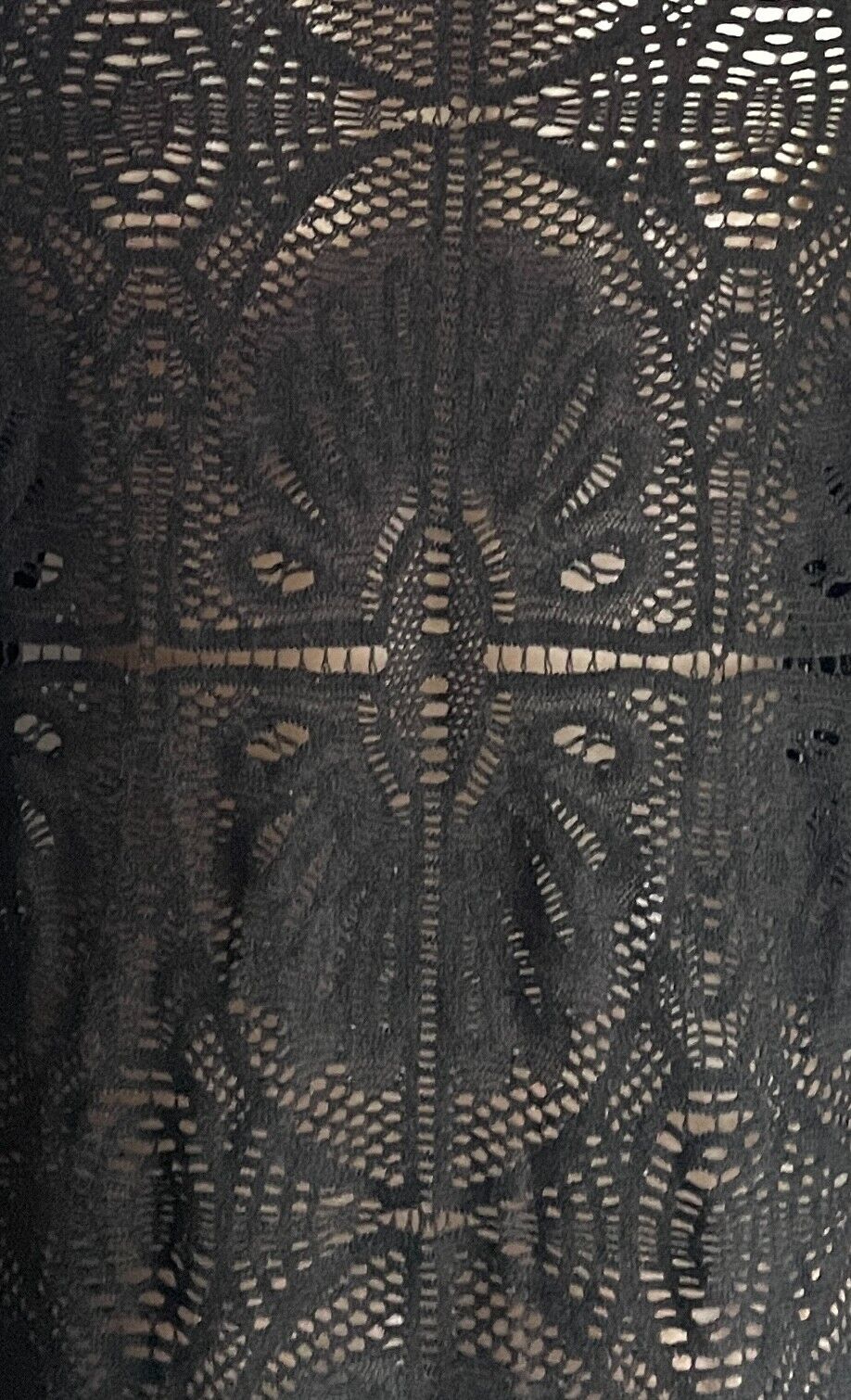 Black Over Shoulder Shawl Wrap Fringe Hem Knit Lace Size 10 - 14 Triangle  Gorg!
