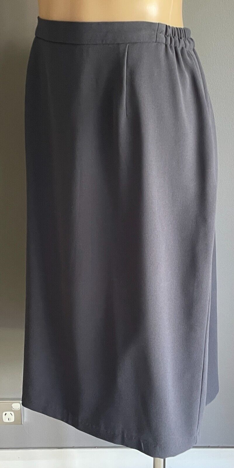 DOLINA Grey Skirt Suit Jacket + Skirt Size 16 Gold & Blue Embroidery Trim 1980s