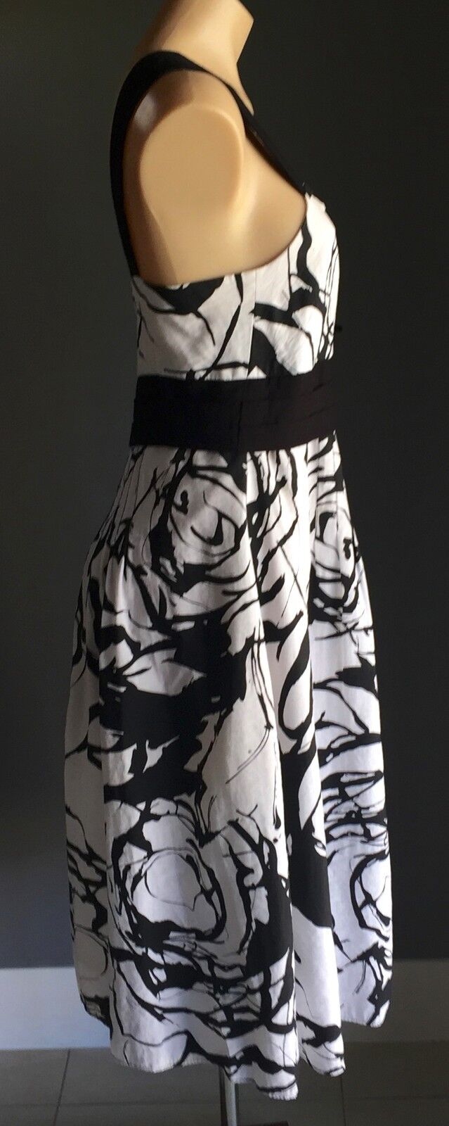 DOLINA EXCLUSIVE Dress Empire Waist  Black & White Ladies Size 16 Rare NEW