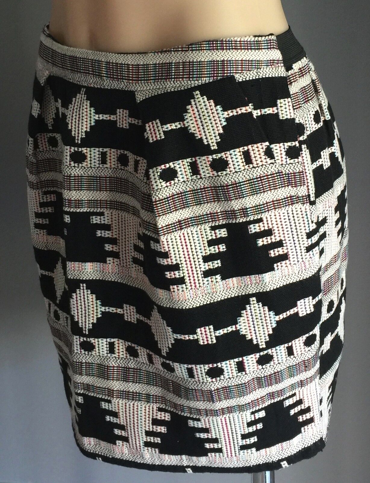 DOTTI Skirt Mini MultiColour Geometric Print Aztec Boho Pull On Sz 10 NEW