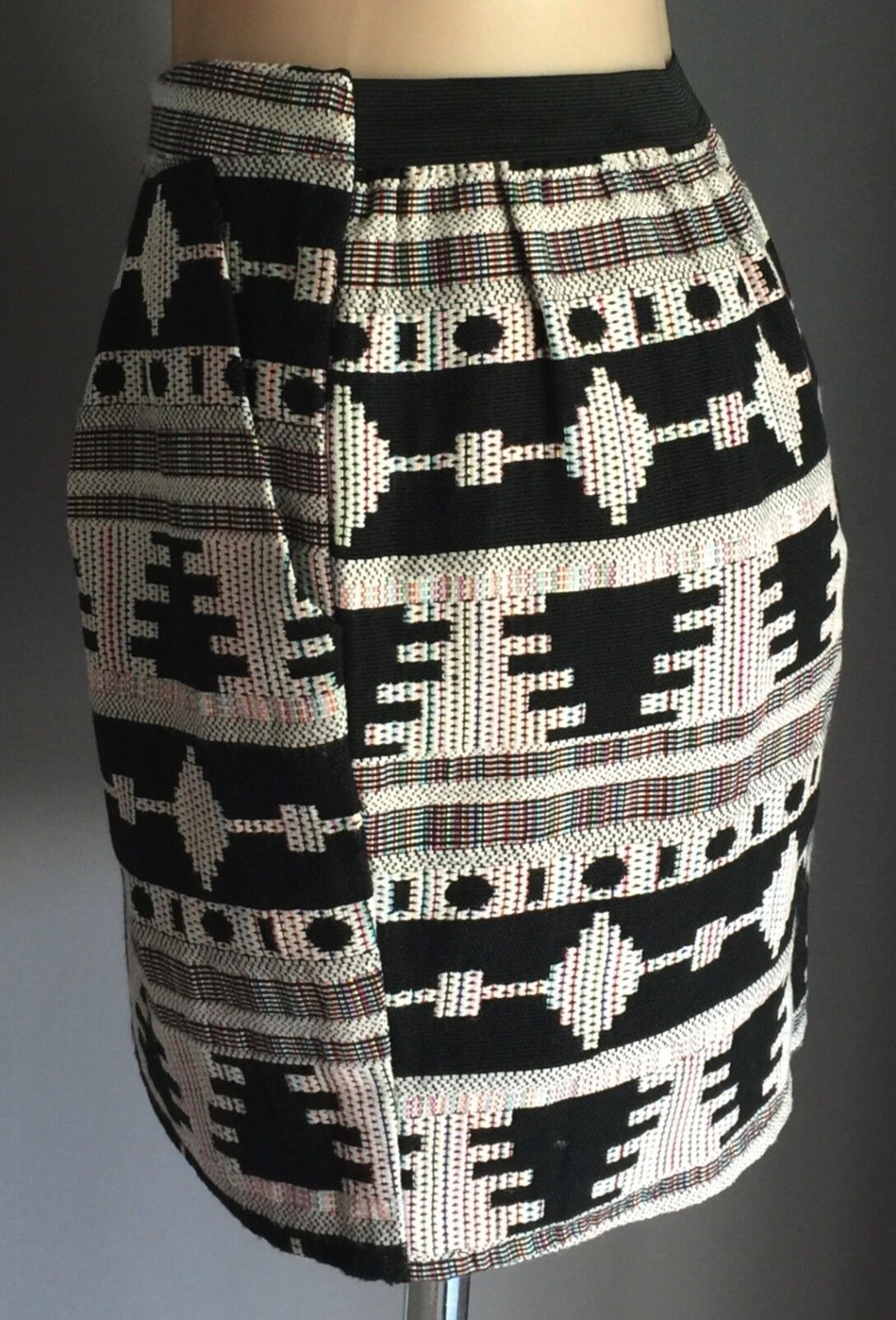 DOTTI Skirt Mini MultiColour Geometric Print Aztec Boho Pull On Sz 10 NEW