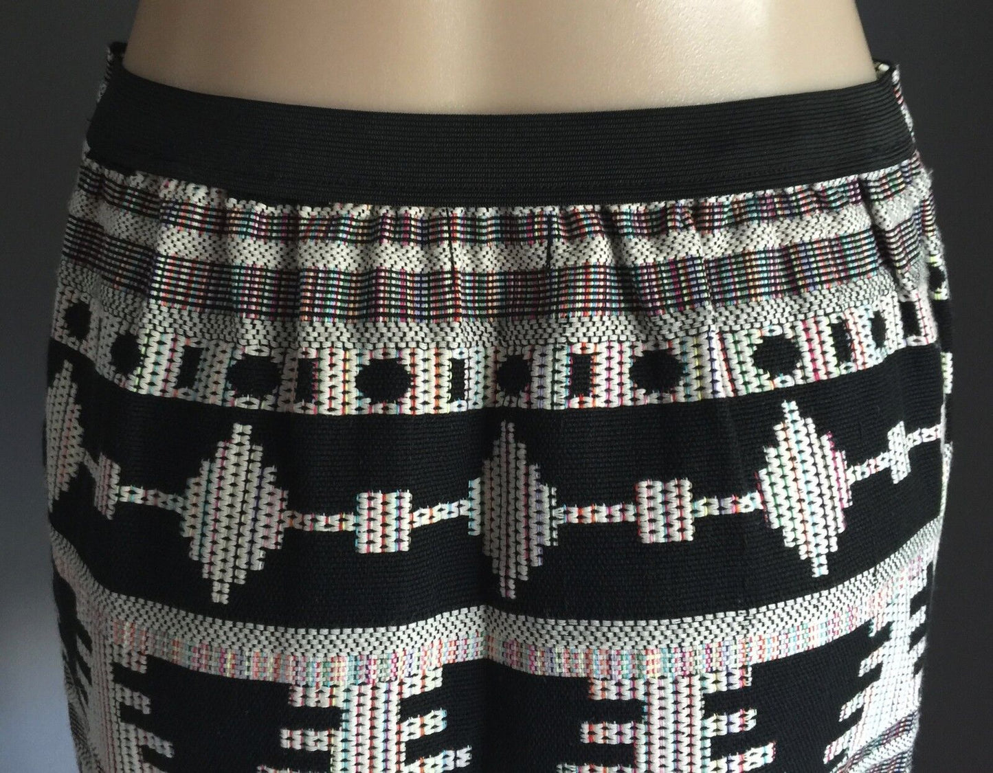 DOTTI Skirt Mini MultiColour Geometric Print Aztec Boho Pull On Sz 10 NEW