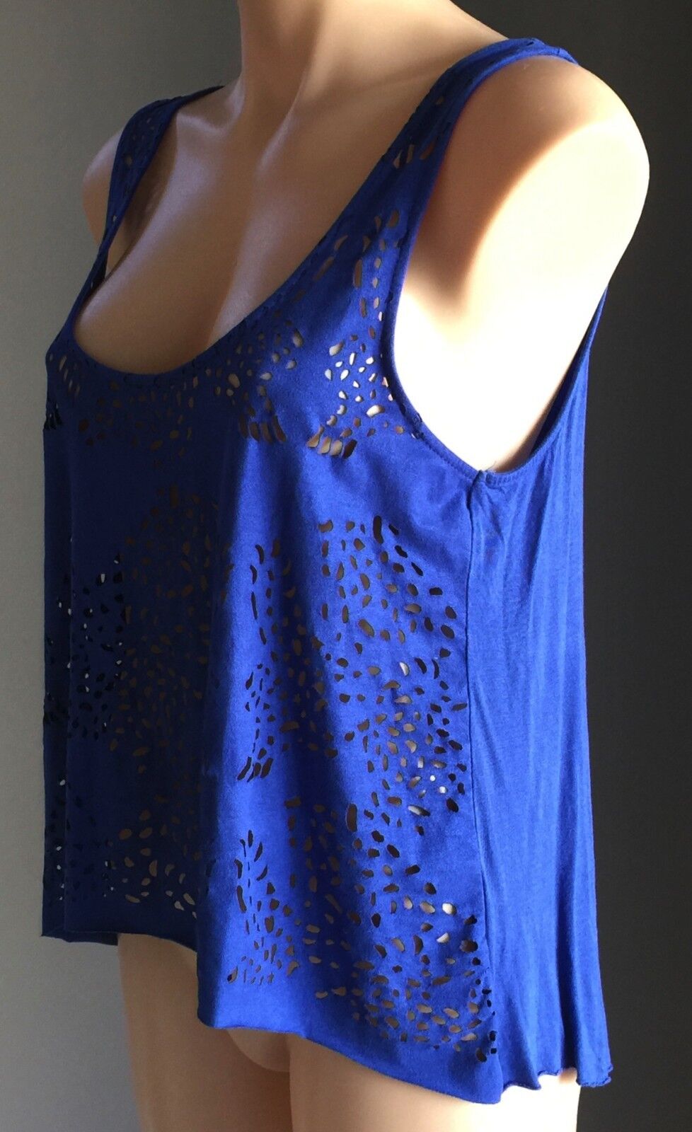 DOTTI Top Tank Micro Suede Laser Cut Cobalt Blue Sleeveless Cami Size S 10 NEW