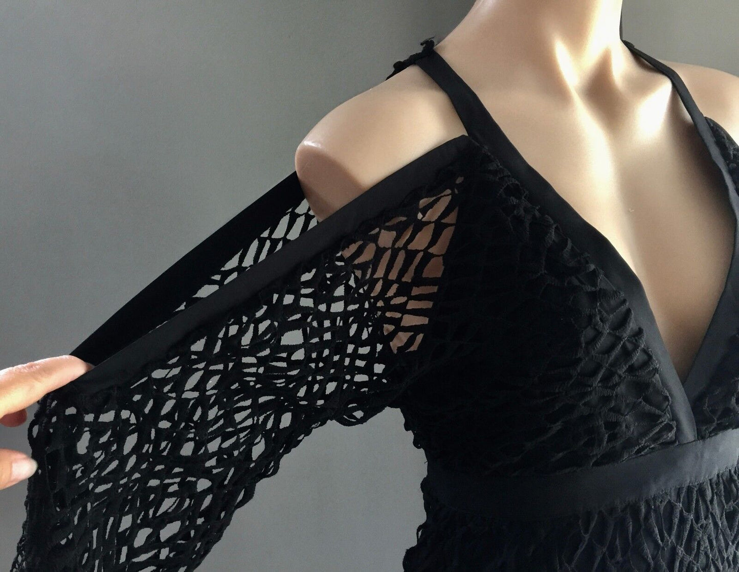 DOTTI Dress Black Crochet Lace Cut Out Trumpet Sleeve Midi Size 8 10 Gorgeous!