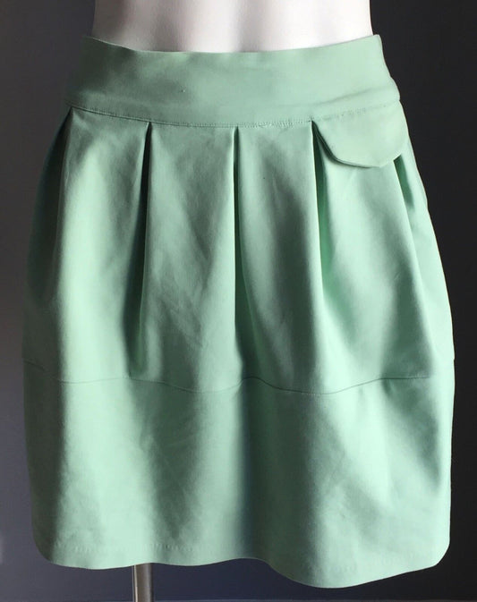 DOTTI Skirt Mini Mint Green Pouf Pleated Bell Gold Button Zip Ladies Sz 6 8 NEW