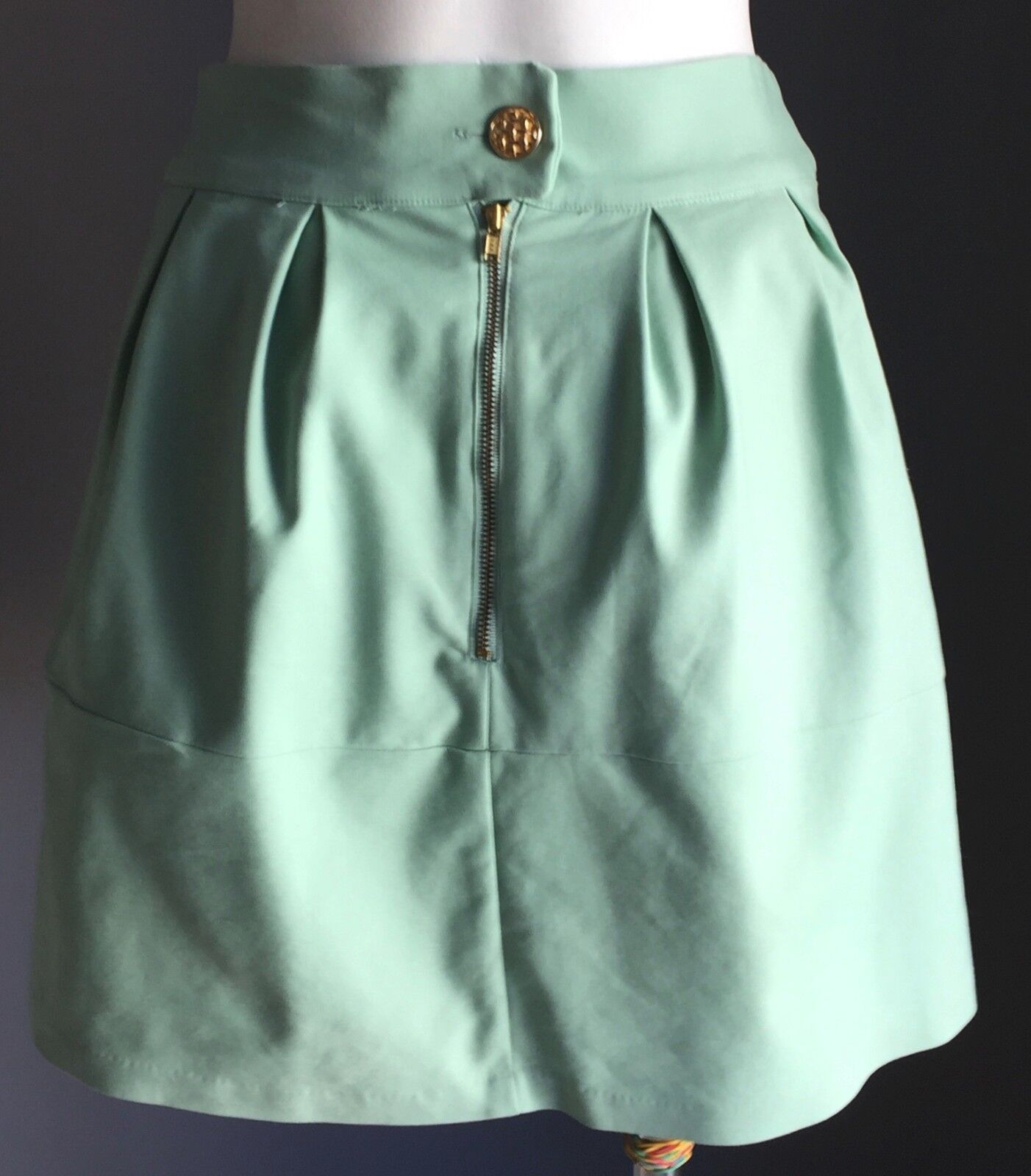 DOTTI Skirt Mini Mint Green Pouf Pleated Bell Gold Button Zip Ladies Sz 6 8 NEW