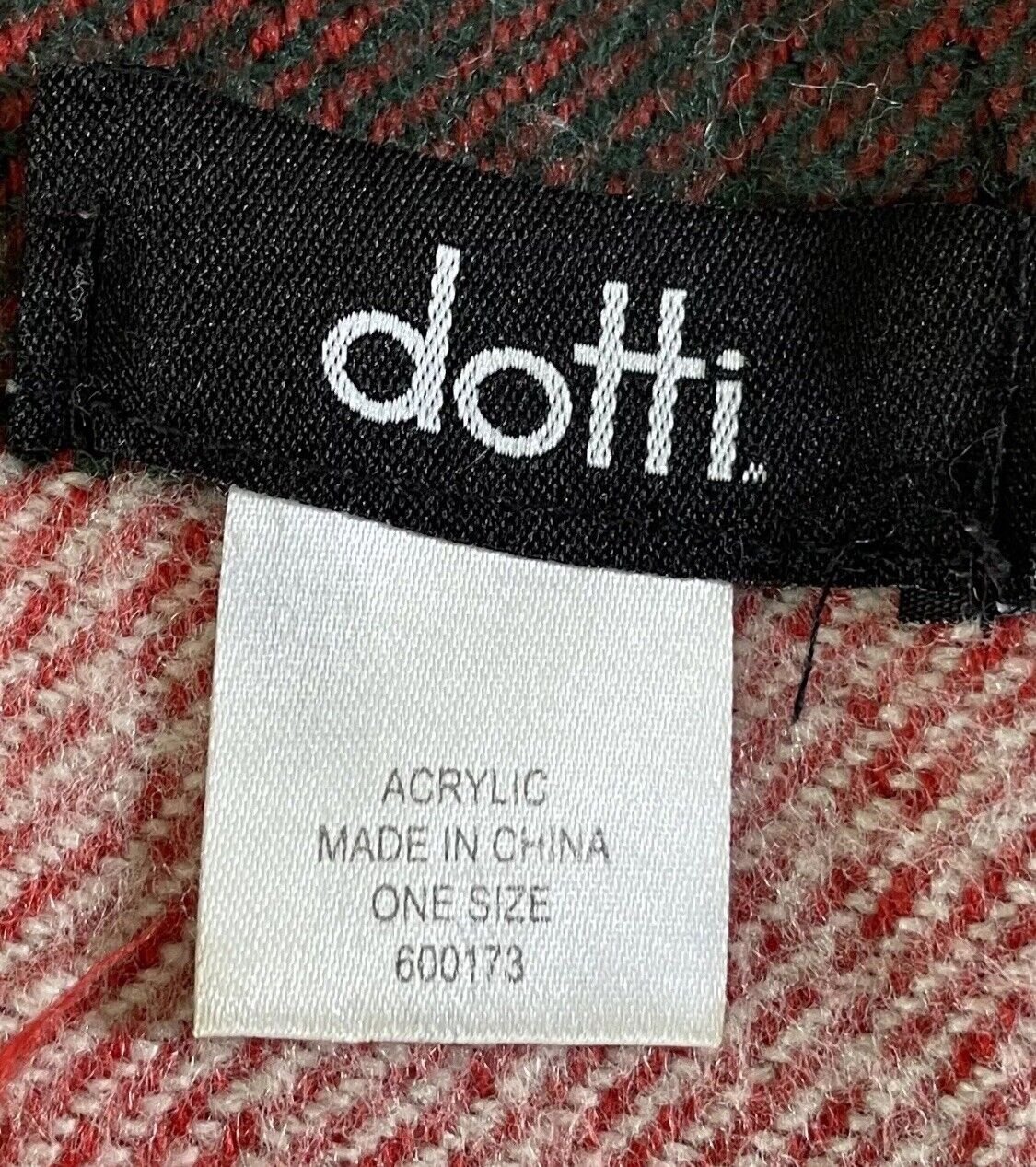 DOTTI Scarf Red Blue Check Plaid Rectangle Knit Wrap Fringed Acrylic 600173 NEW