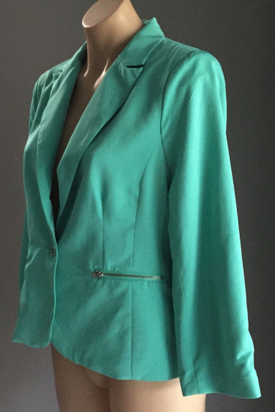 DOTTI Jacket Mint Blazer Mint Colour w 2 ZiP Pockets Cropped Ladies Size 14 NEW
