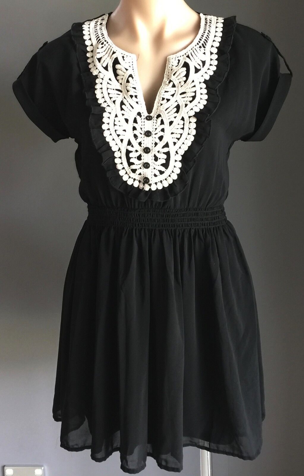 DOTTI Dress Black & Ivory Lace Short Sleeve Elastic Waist Dress Sz 8 10 Vintage