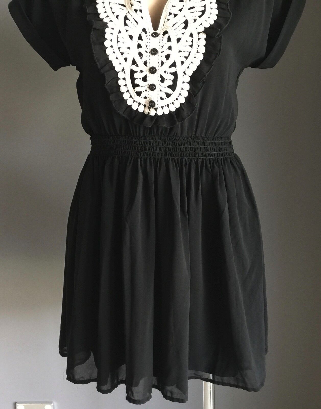 DOTTI Dress Black & Ivory Lace Short Sleeve Elastic Waist Dress Sz 8 10 Vintage