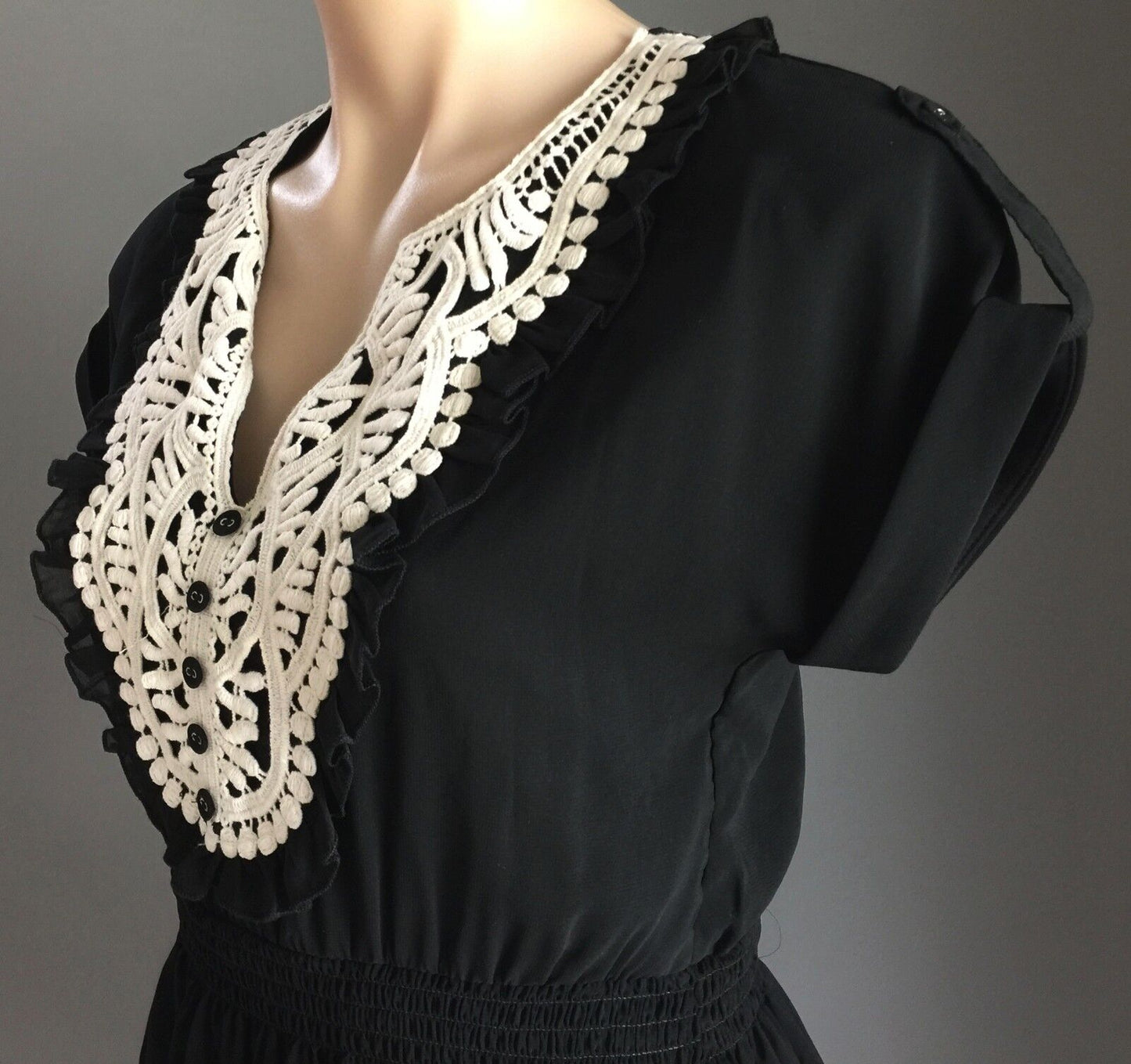 DOTTI Dress Black & Ivory Lace Short Sleeve Elastic Waist Dress Sz 8 10 Vintage