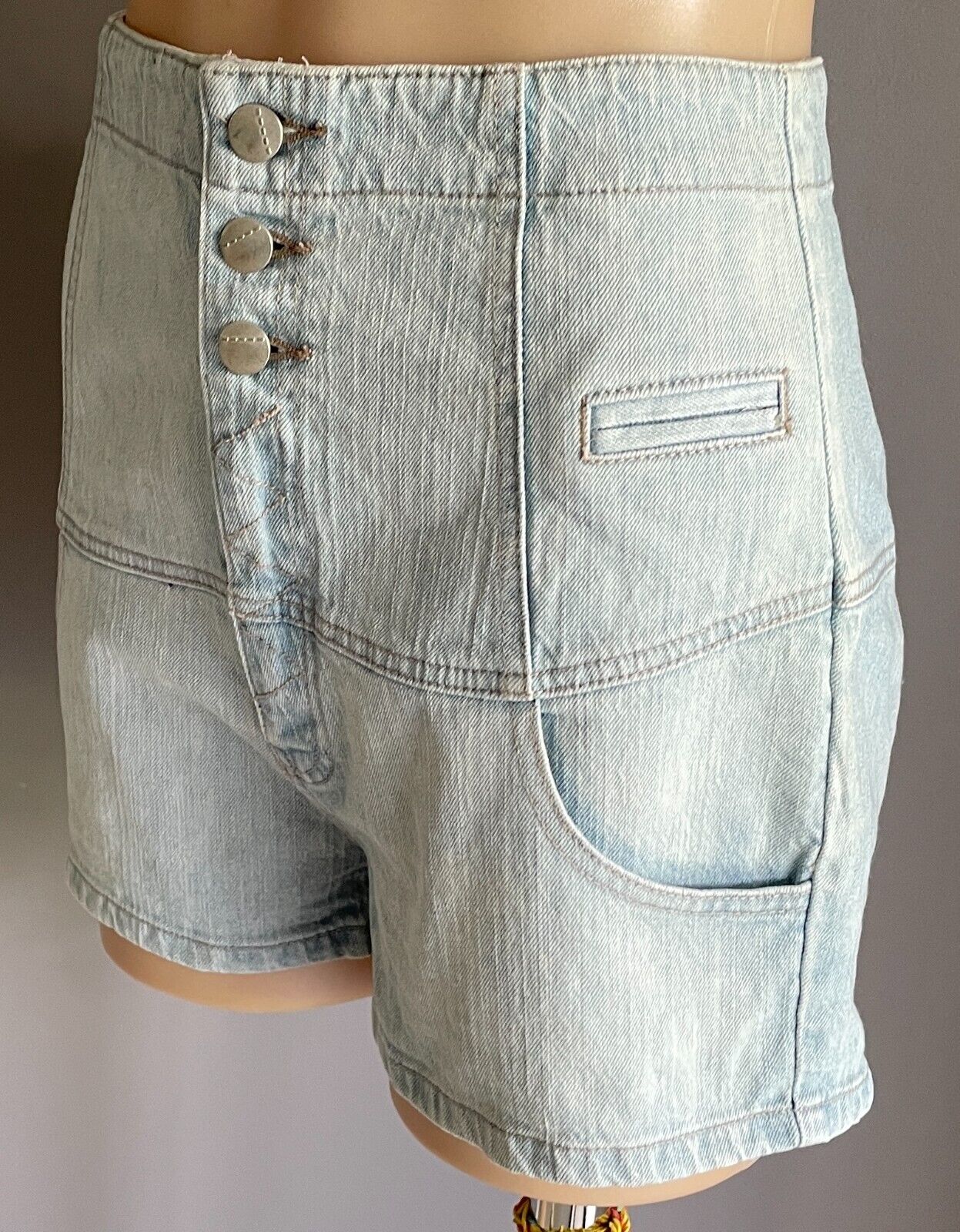 DOTTI Shorts High Waist Faded Blue Denim Size 14 Bombshell Retro 3 Button Zip