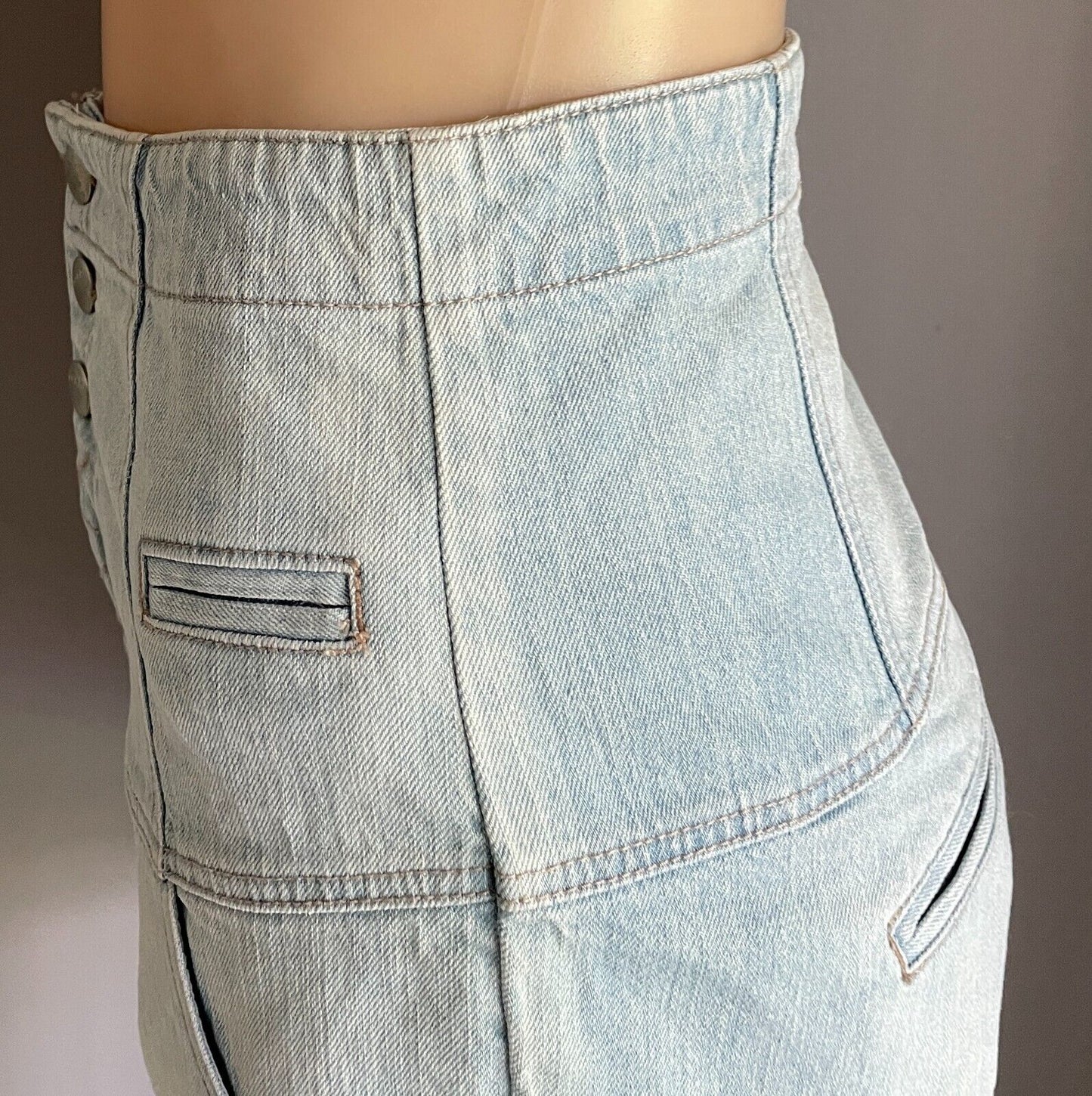 DOTTI Shorts High Waist Faded Blue Denim Size 14 Bombshell Retro 3 Button Zip