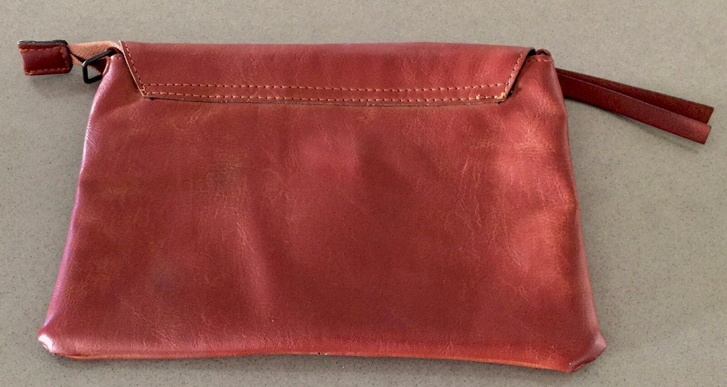 DOTTI Bag Rich Tan Unique Pleather Embossed Envelope Clutch Vintage