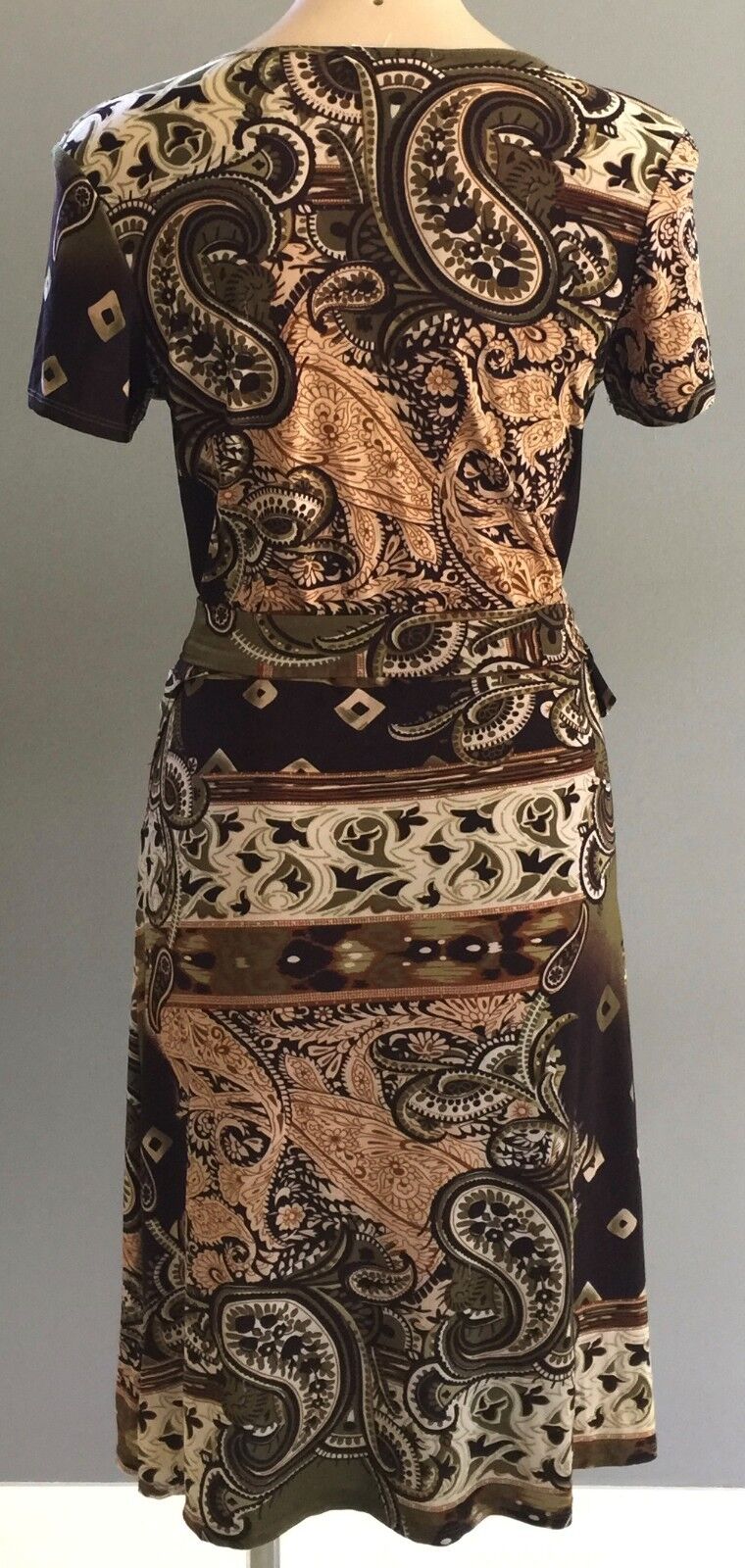 TIGHTROPE Wrap Dress Brown & Khaki  Paisley Print Stretch Size 12 Stylish Design