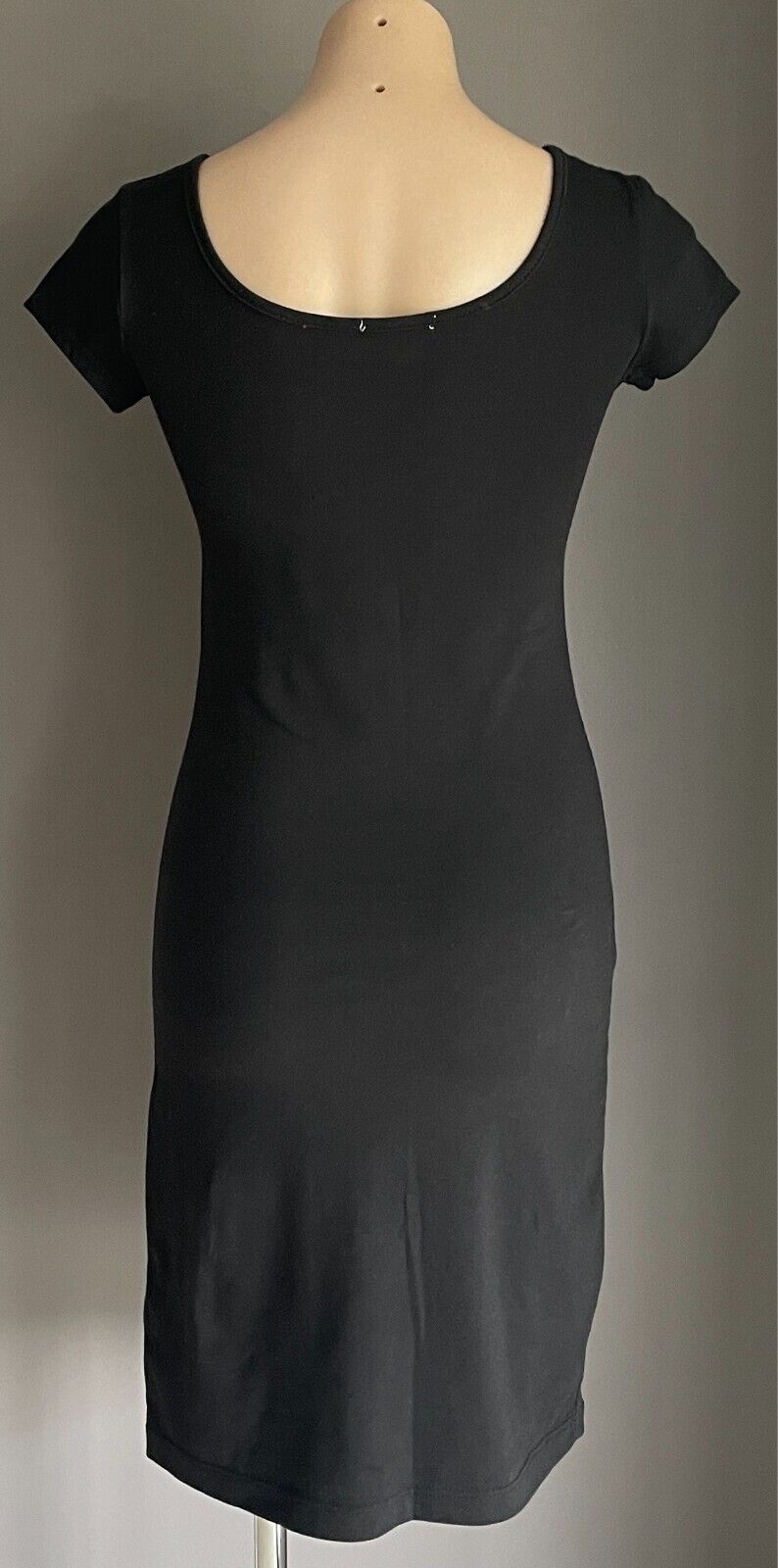 TIGHTROPE Bodycon Dress Black Scoop Neck Cap Sleeves Size 10 Stretch