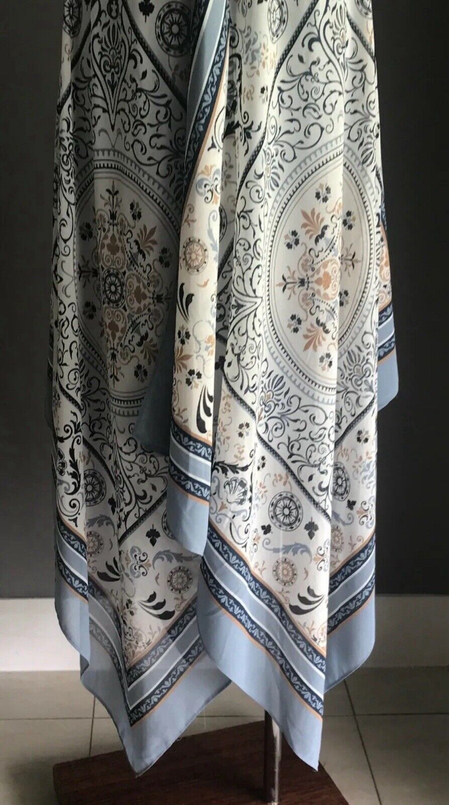 TARGET Limited Edition Strappy Midi Dress Blue Mandala Print Scarf Hanky Hem 10