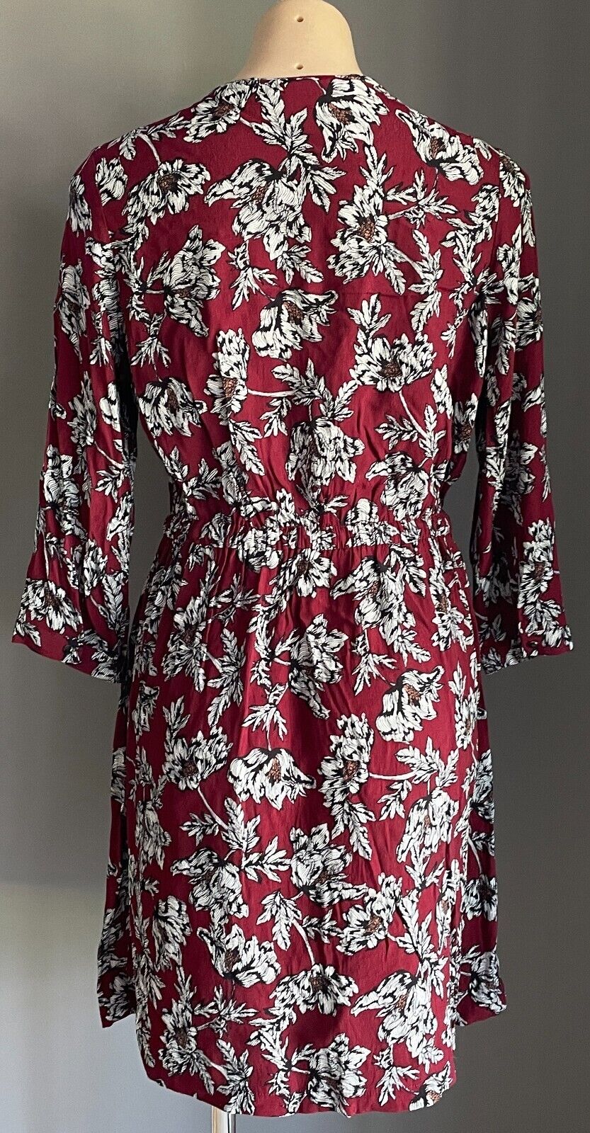 DIANA FERRARI Sheath Dress Burgundy Black White Floral Print 3/4 Sleeve Size 12