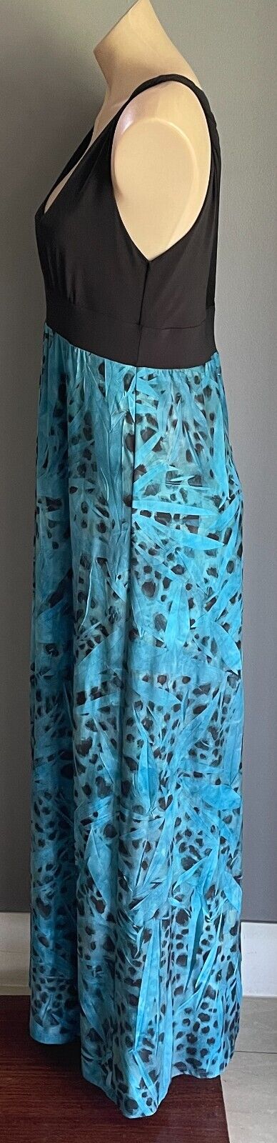 MAJESTIC Green/Black/Blue Animal/Leaf Print High Waist Sleeveless Maxi Size 16