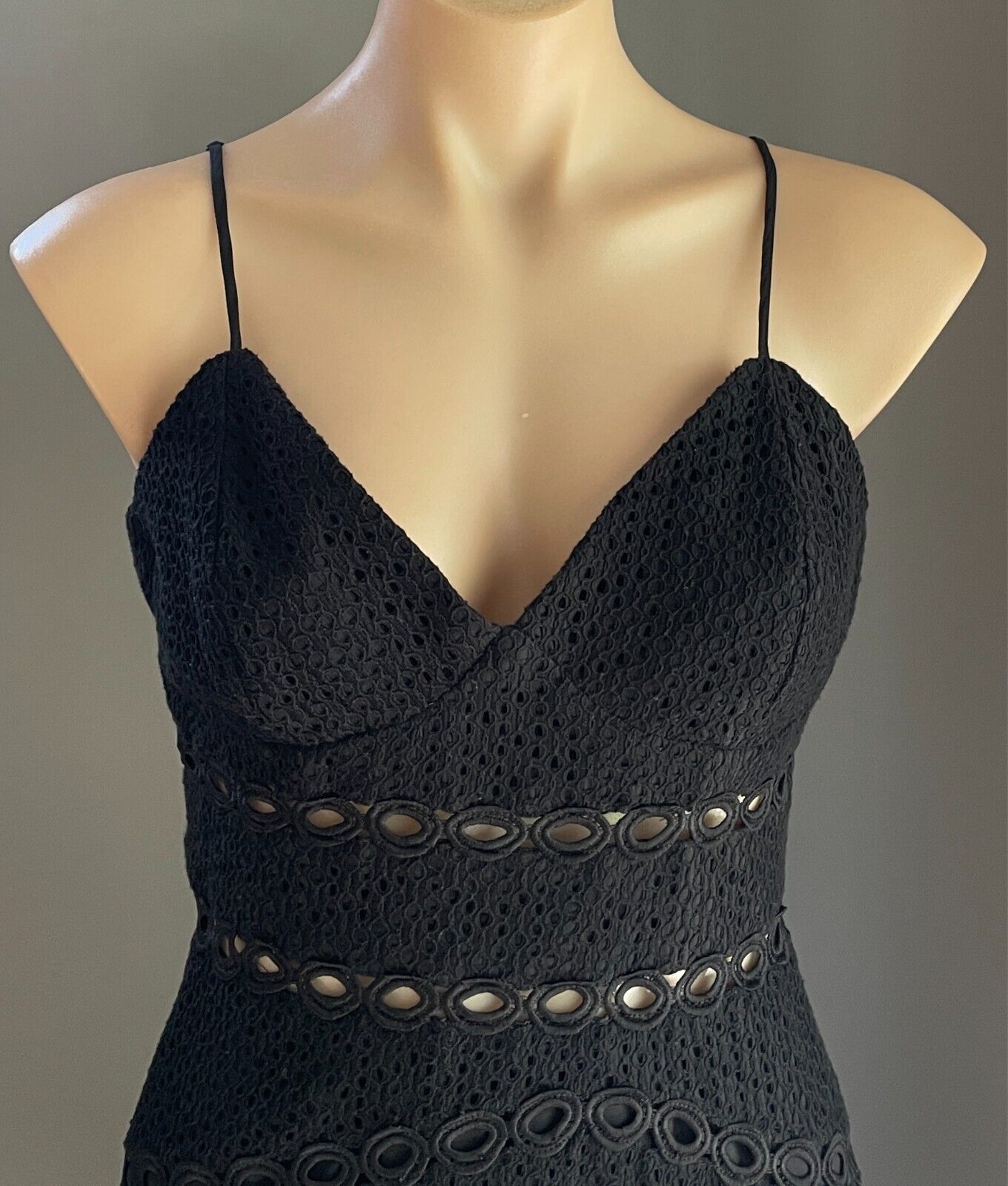 BARDOT Dress Black Knee Length Cut Out Lace Fabric Size 10 Sleeveless Lined