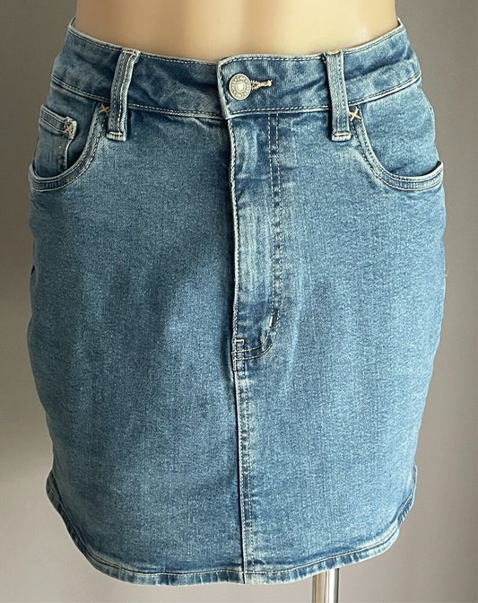 LEE Blue Denim Skirt Mini Length Ladies Size 10 Stretch Denim