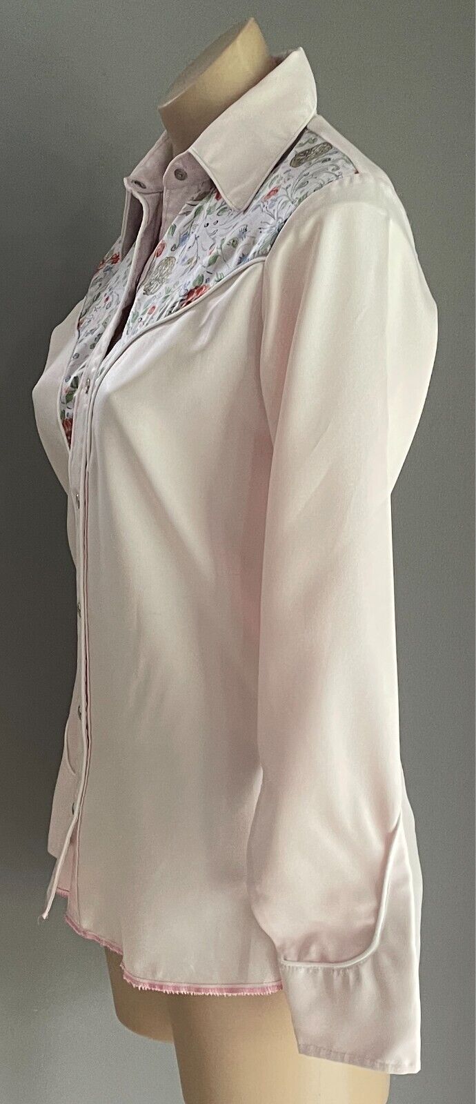 SERONA VALLEY Western Wear Shirt Baby Pink Pearl Snap Mat Satin Size 10 L/Sl Vtg