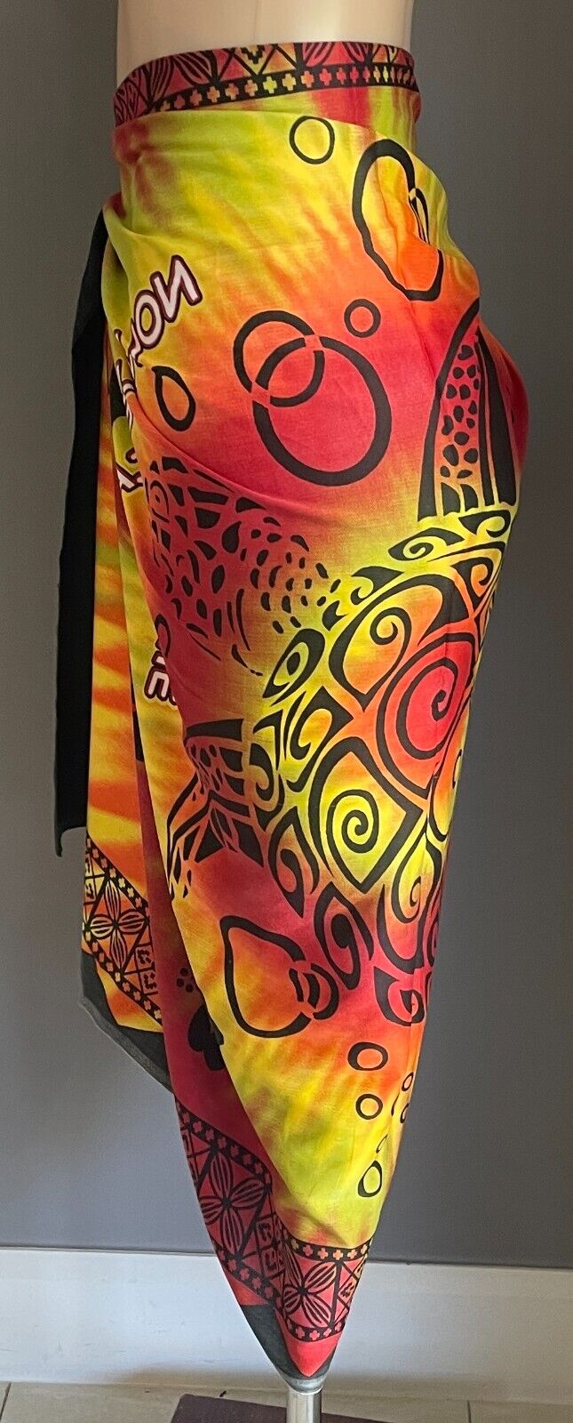 NOUVELLE CALEDONIE Sarong MultiColour Tropical NEW CALEDONIA Size 8 12 Souvenir