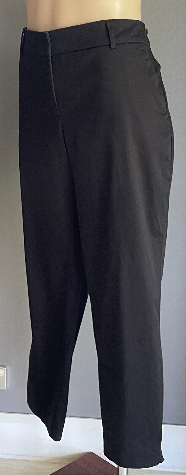 SUSSAN Black Pants Straight Leg Style Size 14 Stretch Fabric Classic Style