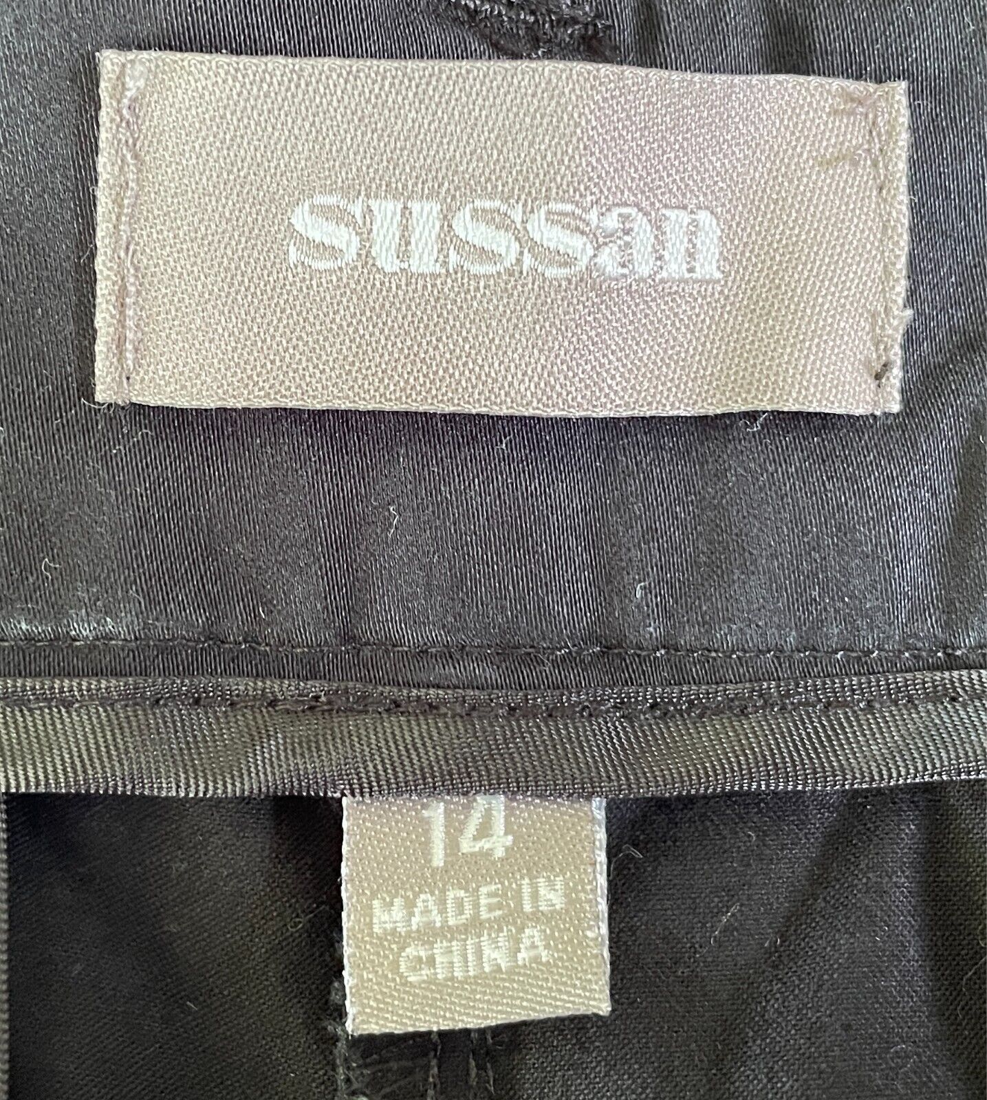 SUSSAN Black Pants Straight Leg Style Size 14 Stretch Fabric Classic Style