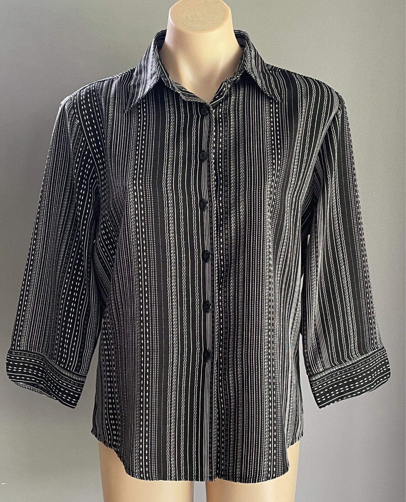 CORSICAN Shirt Black & White Print 3/4 Sleeve Size 12 Button Front Australia
