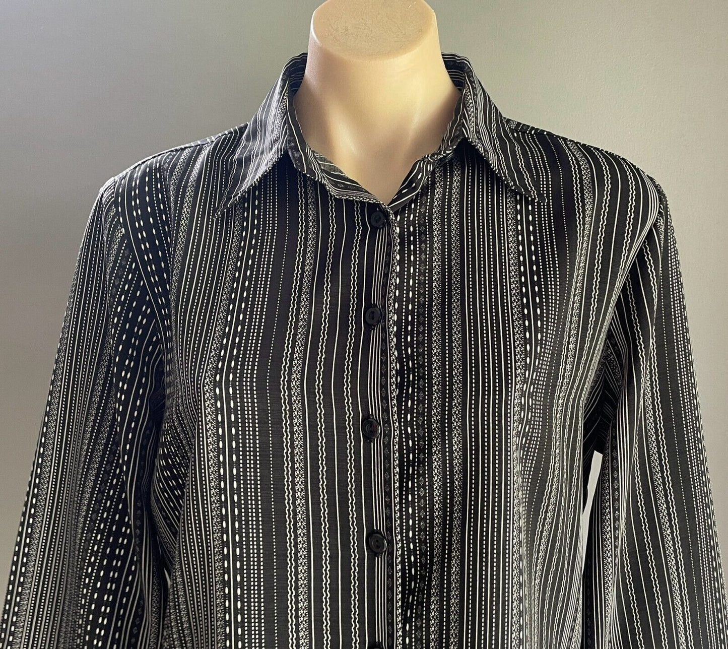 CORSICAN Shirt Black & White Print 3/4 Sleeve Size 12 Button Front Australia