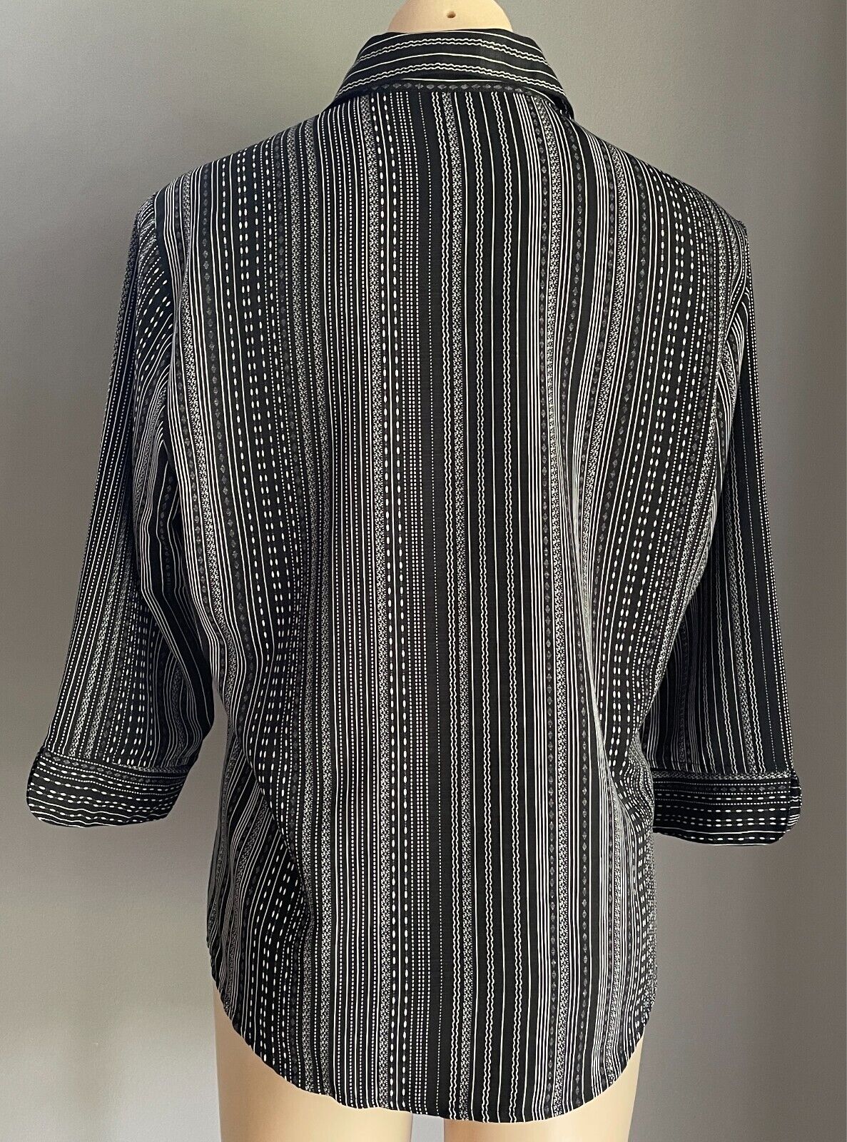 CORSICAN Shirt Black & White Print 3/4 Sleeve Size 12 Button Front Australia