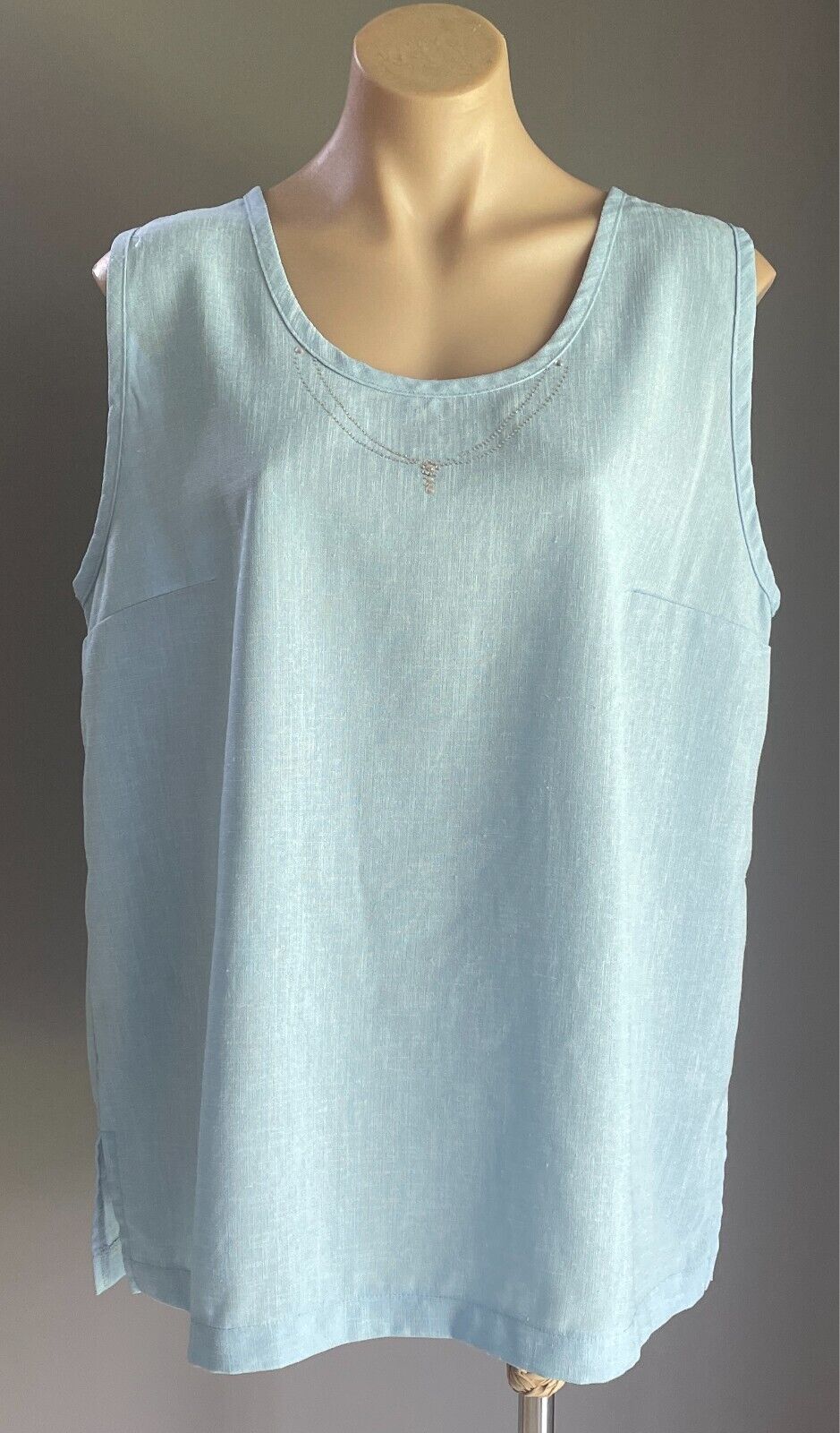 C WATER Top Light Blue Sleeveless Camisole Size XL Crystal Trim At Round Neck