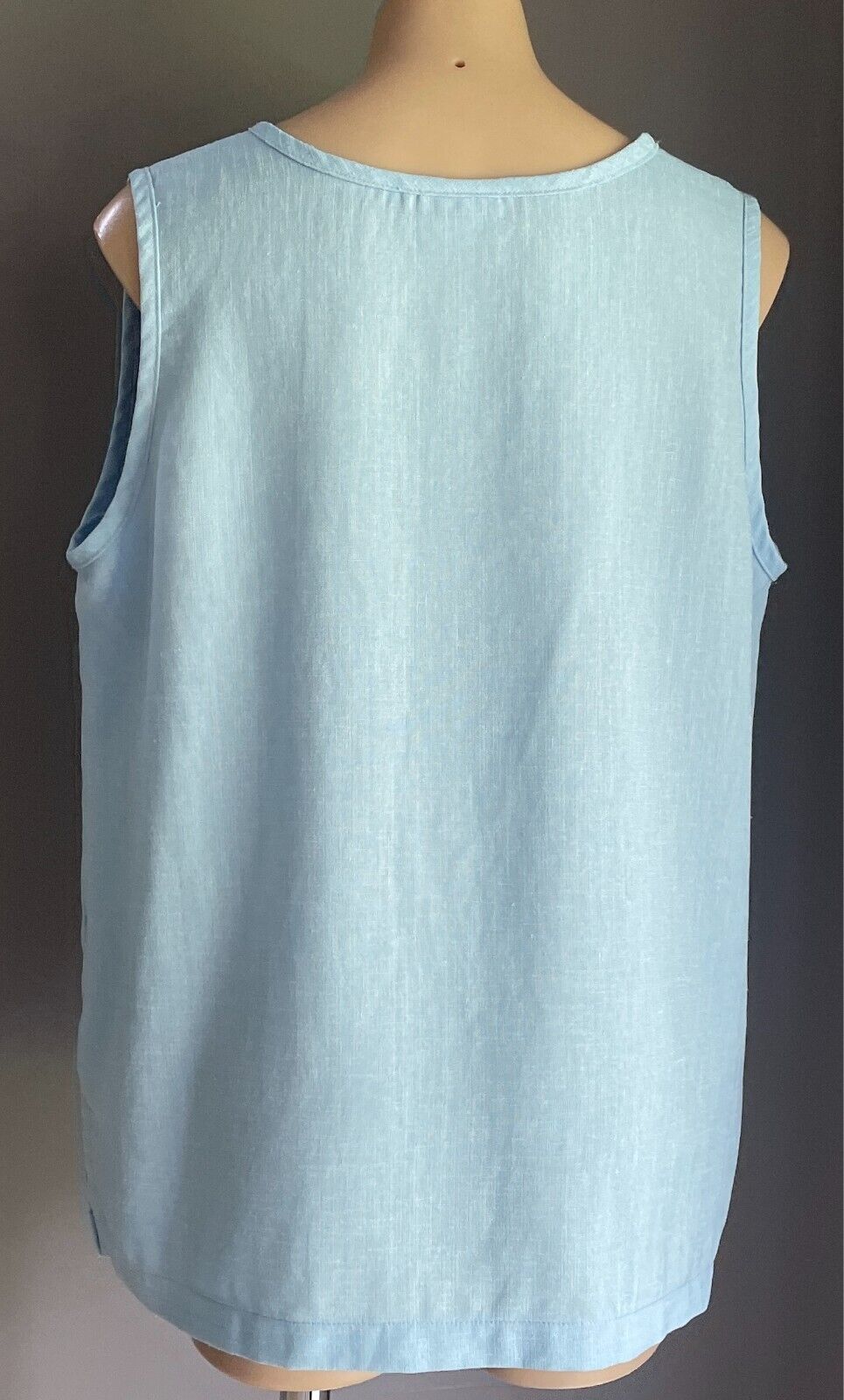 C WATER Top Light Blue Sleeveless Camisole Size XL Crystal Trim At Round Neck